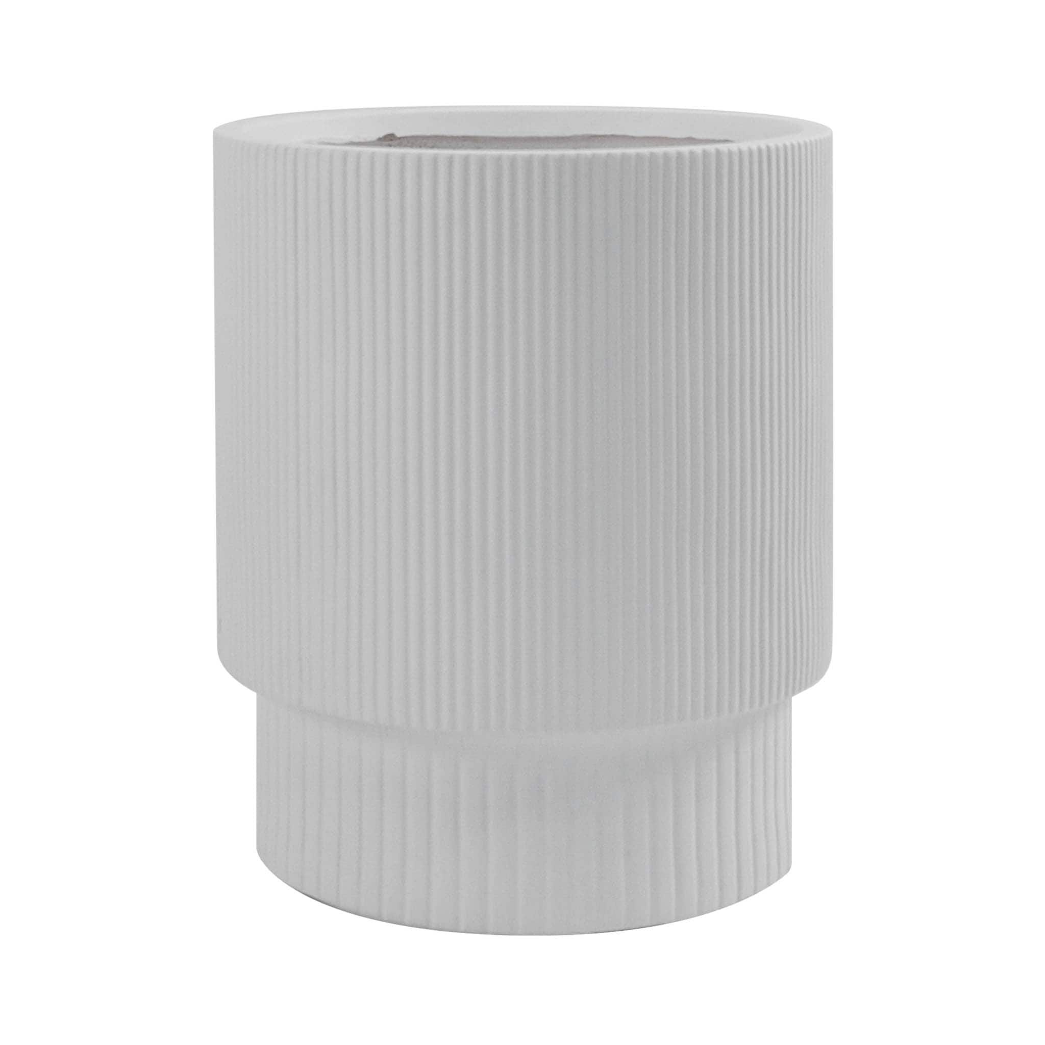  FG21M201 Round 14.96-in W Large White Fiberglass Indoor Planter with Drainage Holes