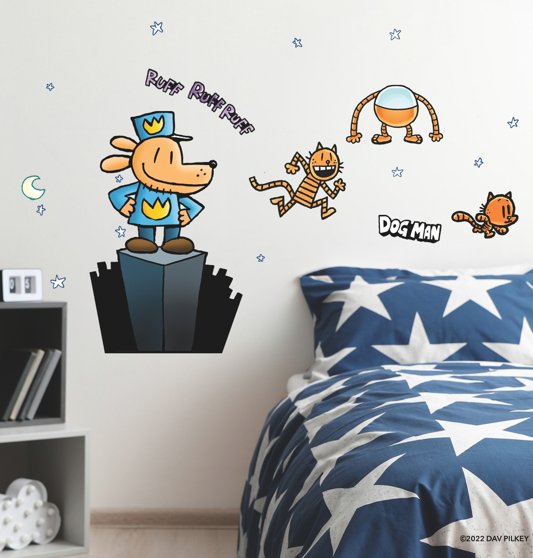 RoomMates 16.53-in W X 26.197-in H Self-adhesive Blue Novelty Wall ...