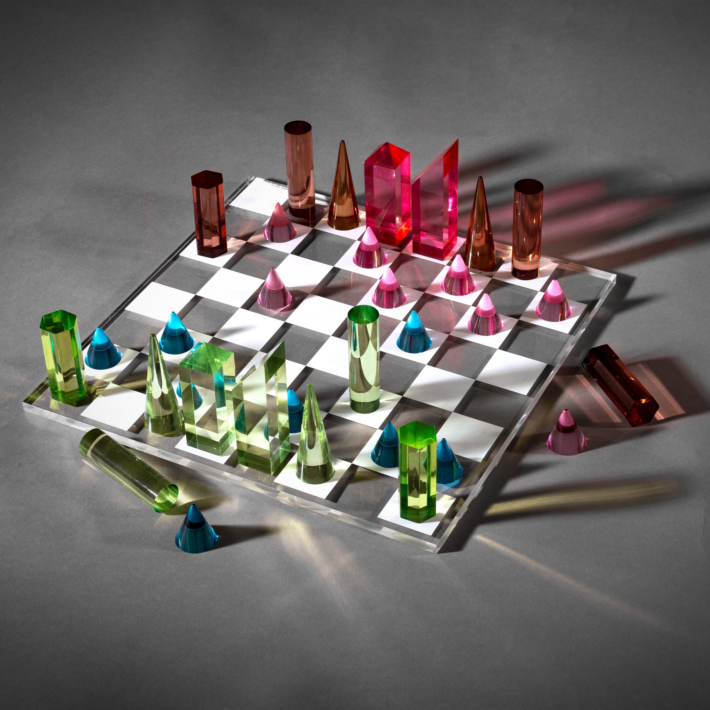 Luxury Unique Lucite Chess Set, Acrylic Pieces, 13 x 13 Modern Clear &  Smoke Theme, Great for Home & Game Room Décor