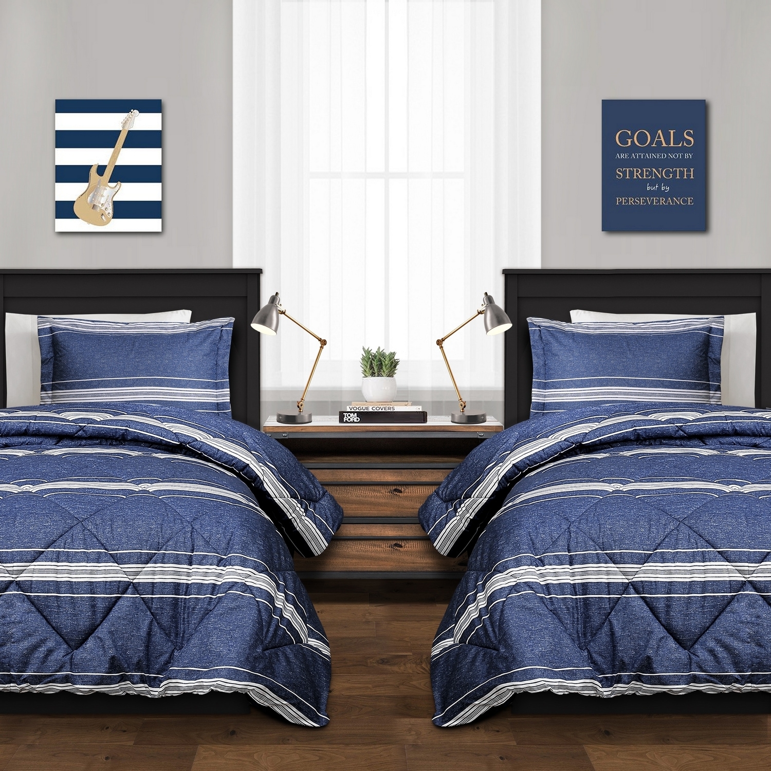 Lush Decor 16T003042 Navy Stripe Reversible Full/Queen Comforter