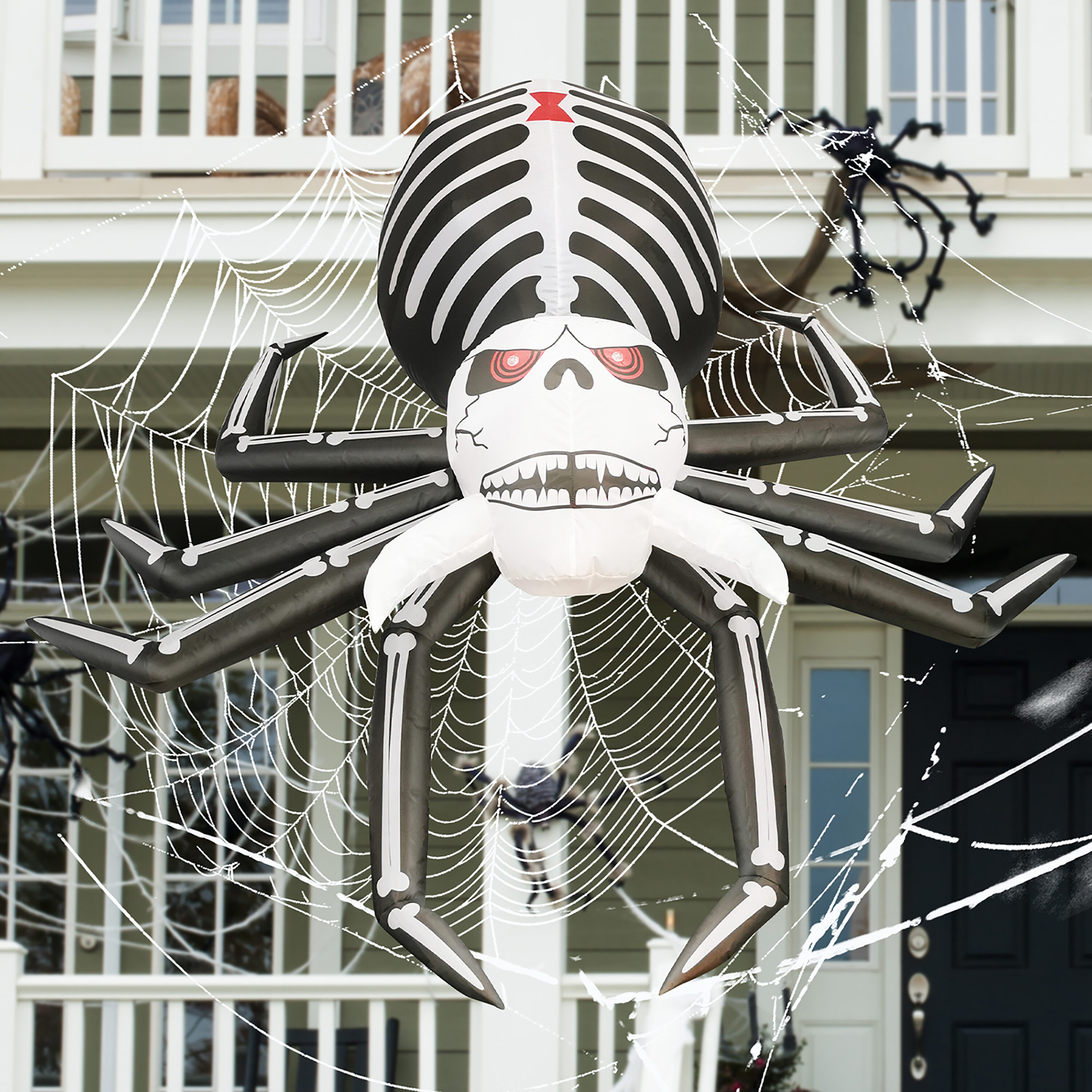 GOOSH 2-ft Lighted Spider Inflatable In The Outdoor Halloween ...