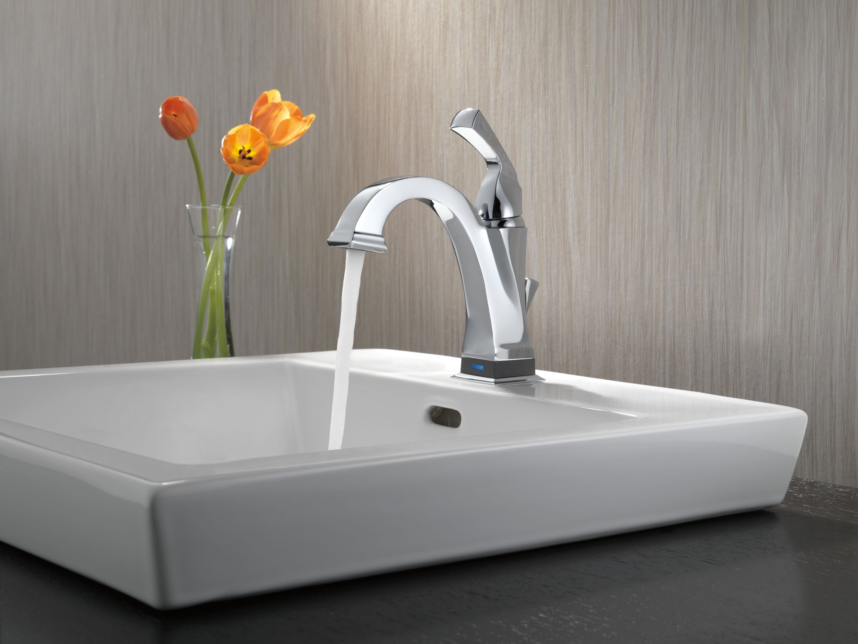 Modern Chrome Single Hole Touchless Bathroom Faucet