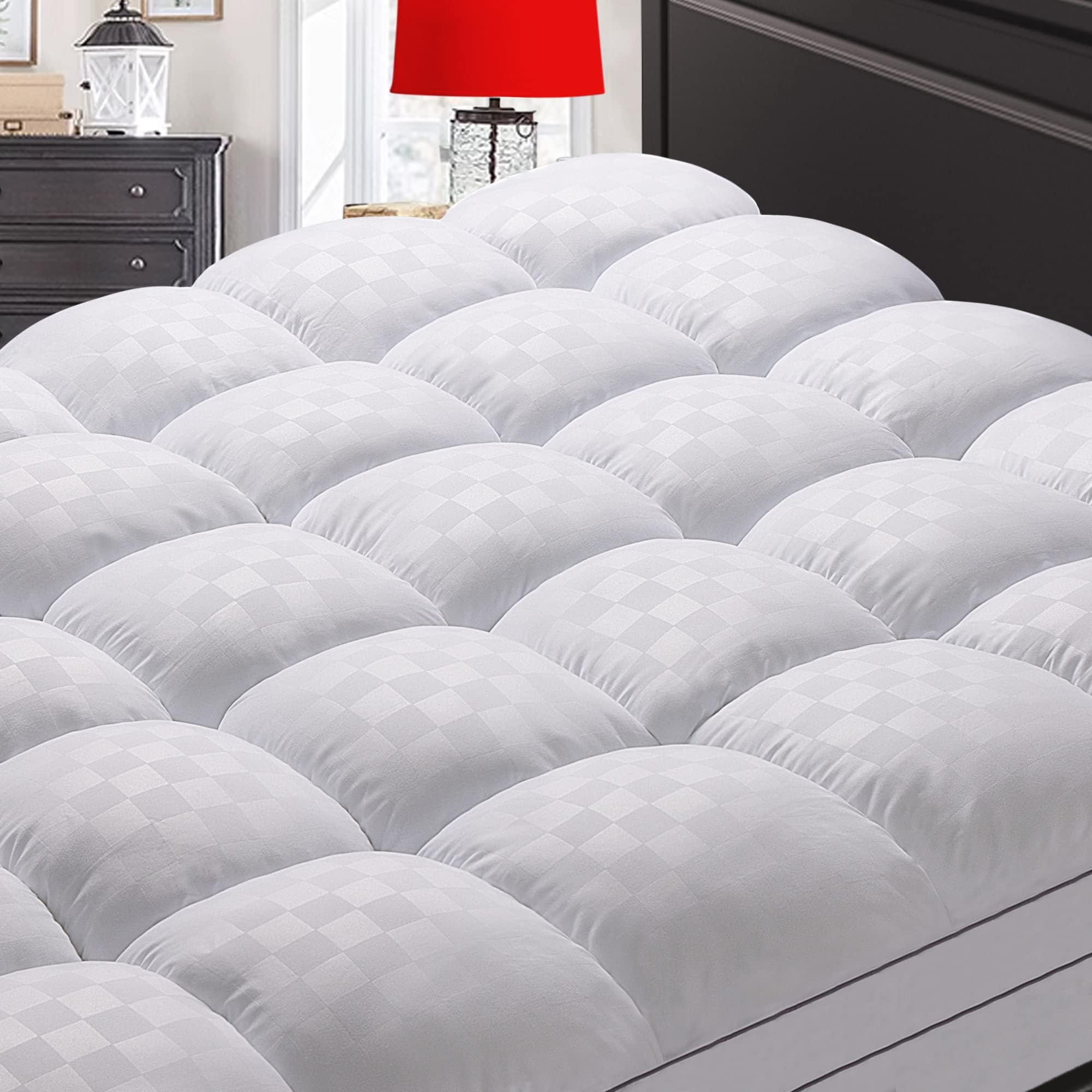 LAIFUCAM  Queen Size Mattress Topper Extra Thick Cooling Mattress Pad Cover with Deep Pocket Fits Mattresses Eight to Twenty One Inches