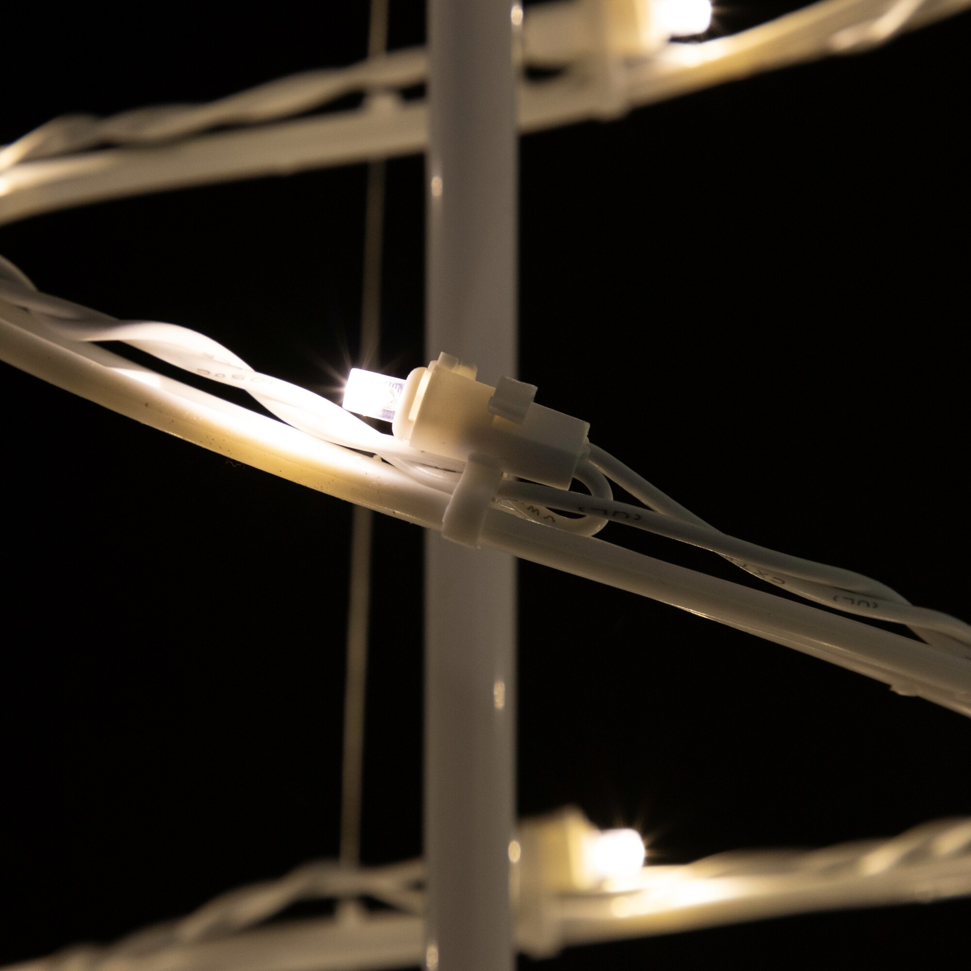 Northlight 34860015 Artificial-Christmas-Trees - View #7