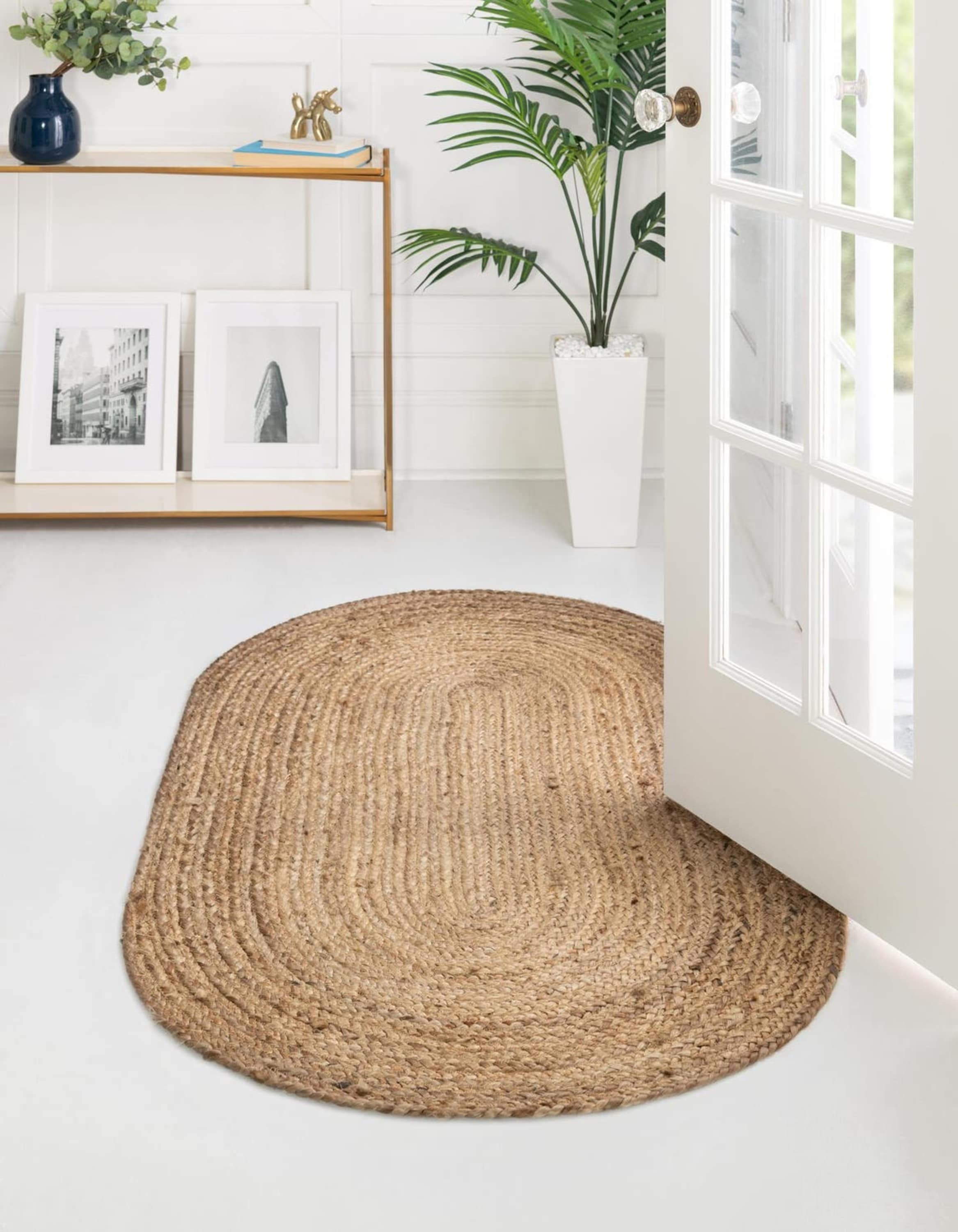 Unique Loom 3138963 Braided Jute 8 x 10 (ft) Braided Jute Natural Oval Indoor Solid Area rug