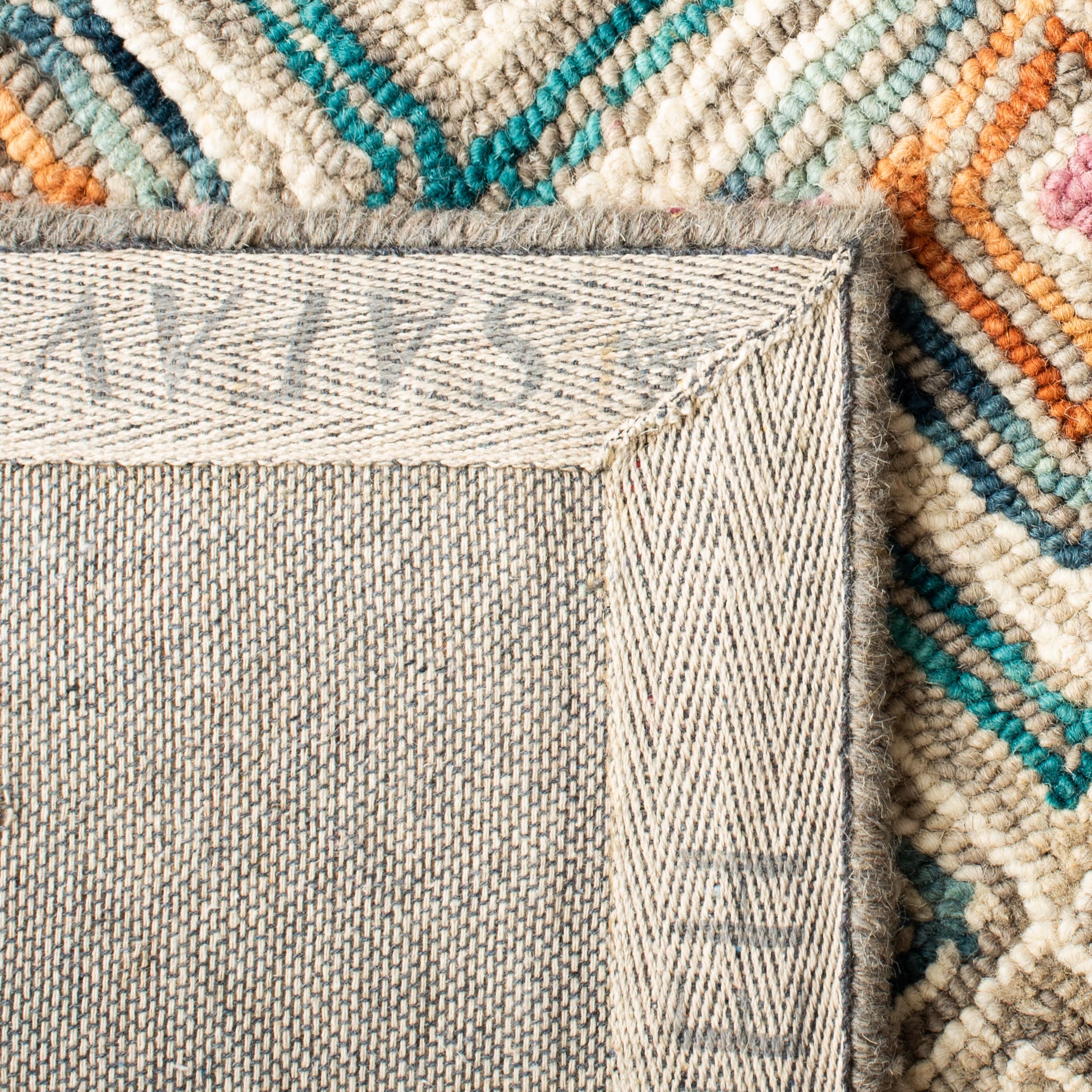 Safavieh APN812Y-4 rugs - View #3