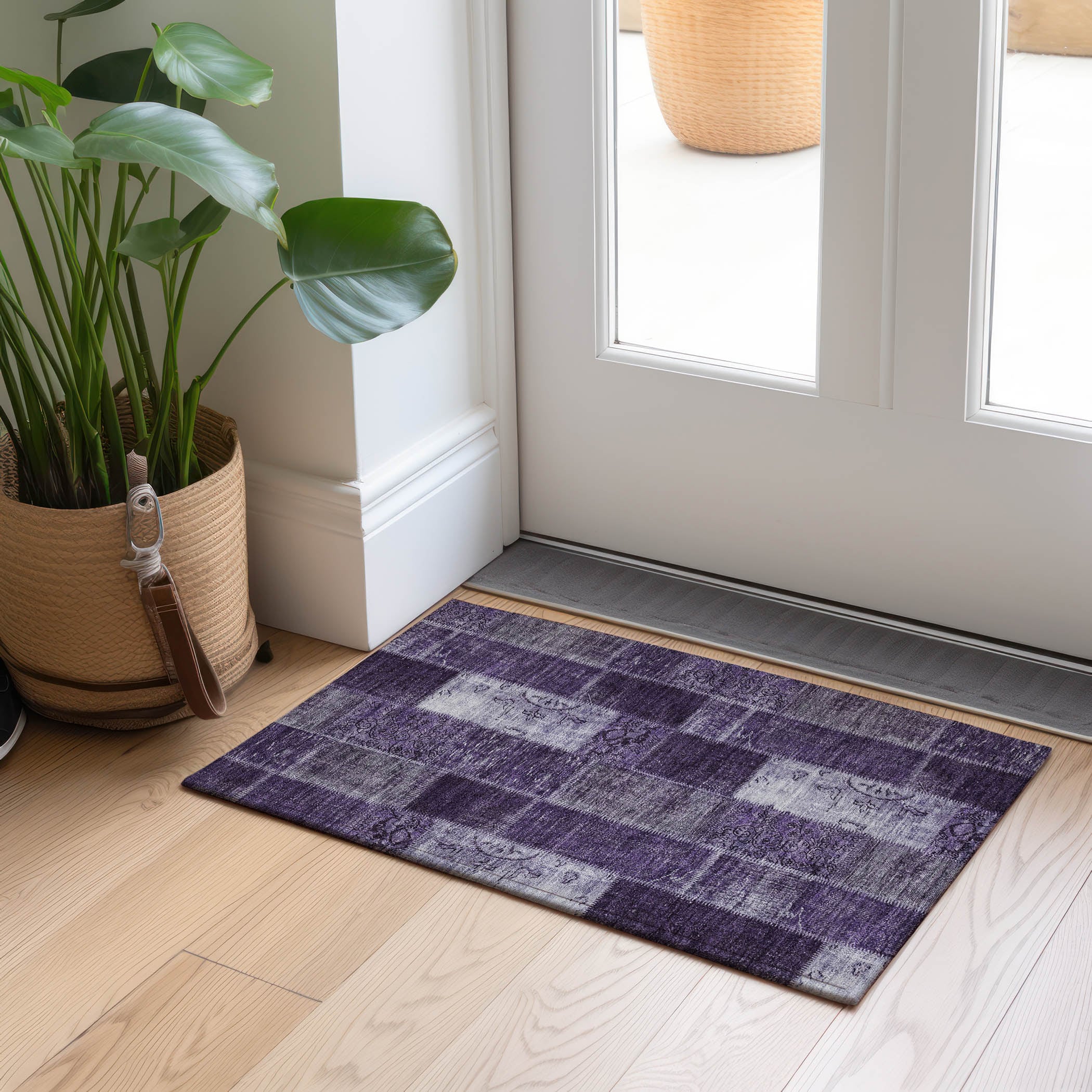 Violet Geometric Synthetic Flat Woven Outdoor Rug 2x3