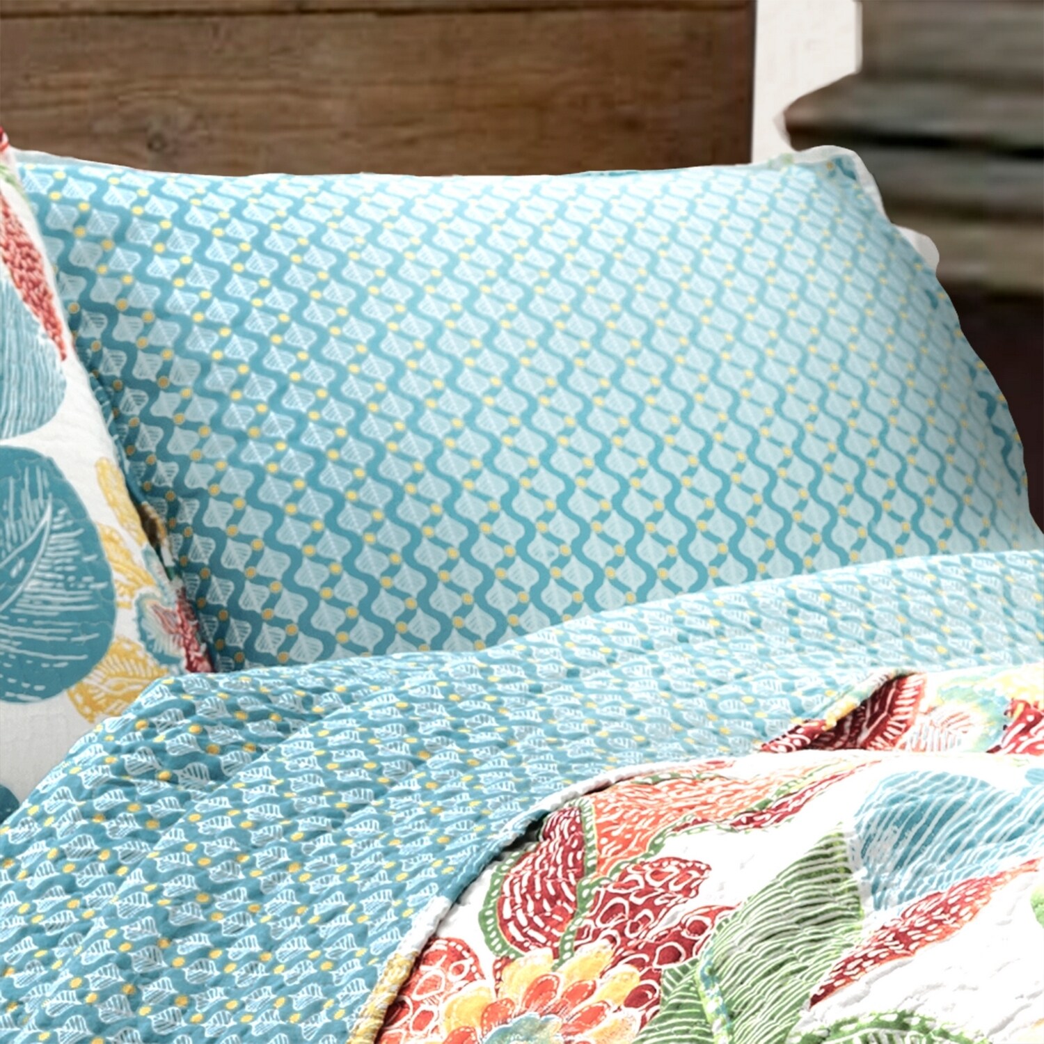King Blue Floral Cotton Reversible Quilt Set