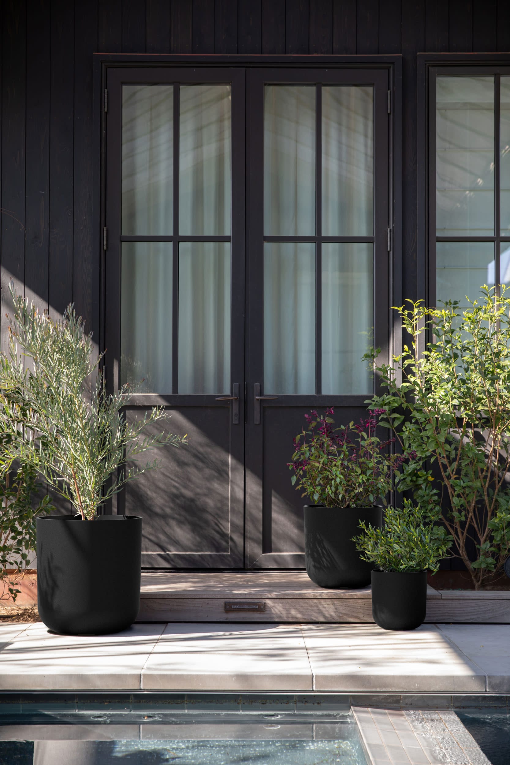 Veradek KNV-BUN-B Planter-Window-Box - View #4
