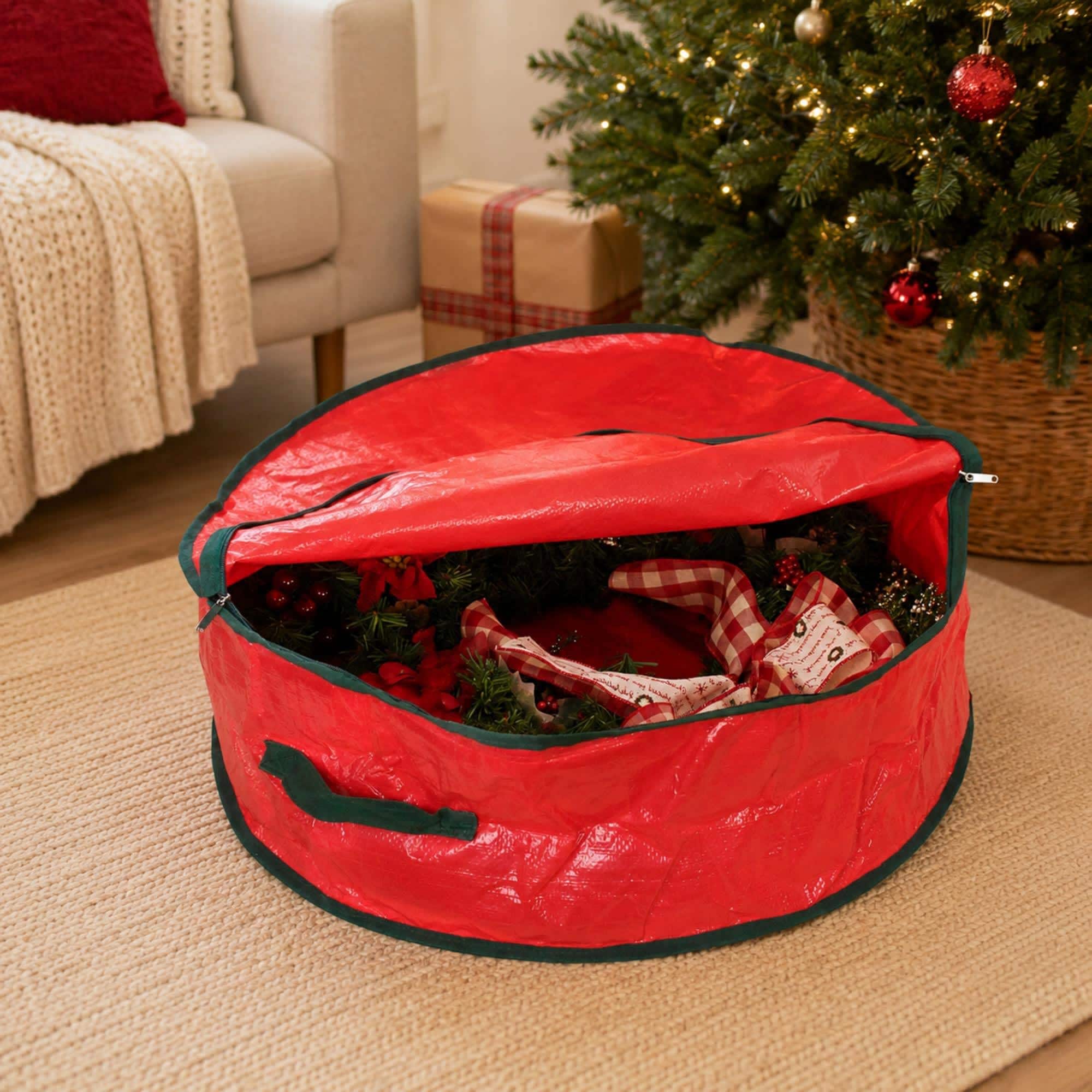 Northlight Christmas Wreath Zippered Storage Bag with Handle - 24 inch