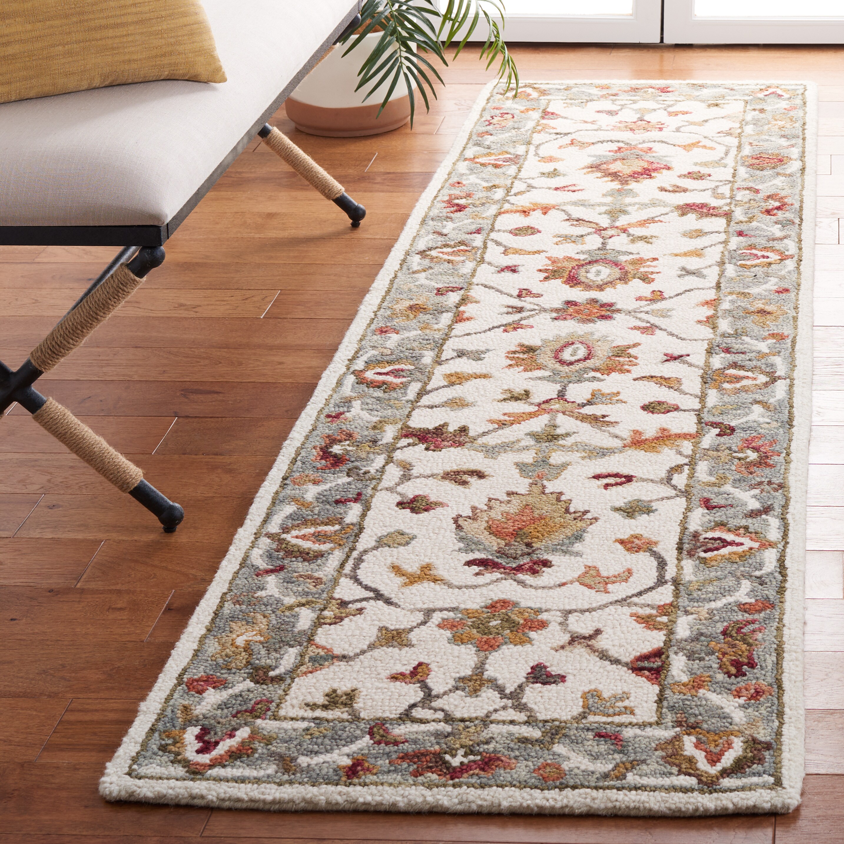  Aspen 143 Ivory/Gray Traditional 2ft-3in x 9ft Runner Rug