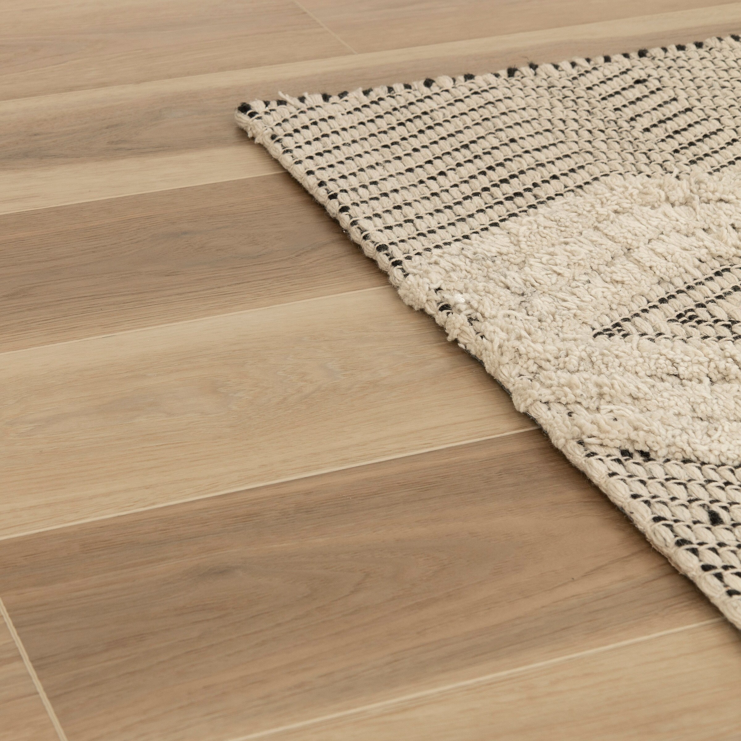 CALI 7904500907 Luxury-Vinyl-Plank-Samples - View #4