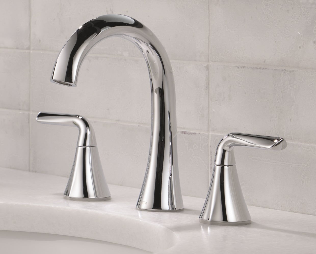 Delta 35847LF Eldren Chrome Widespread 2-handle WaterSense Mid-arc Residential Handle Bathroom Sink Faucet with Drain