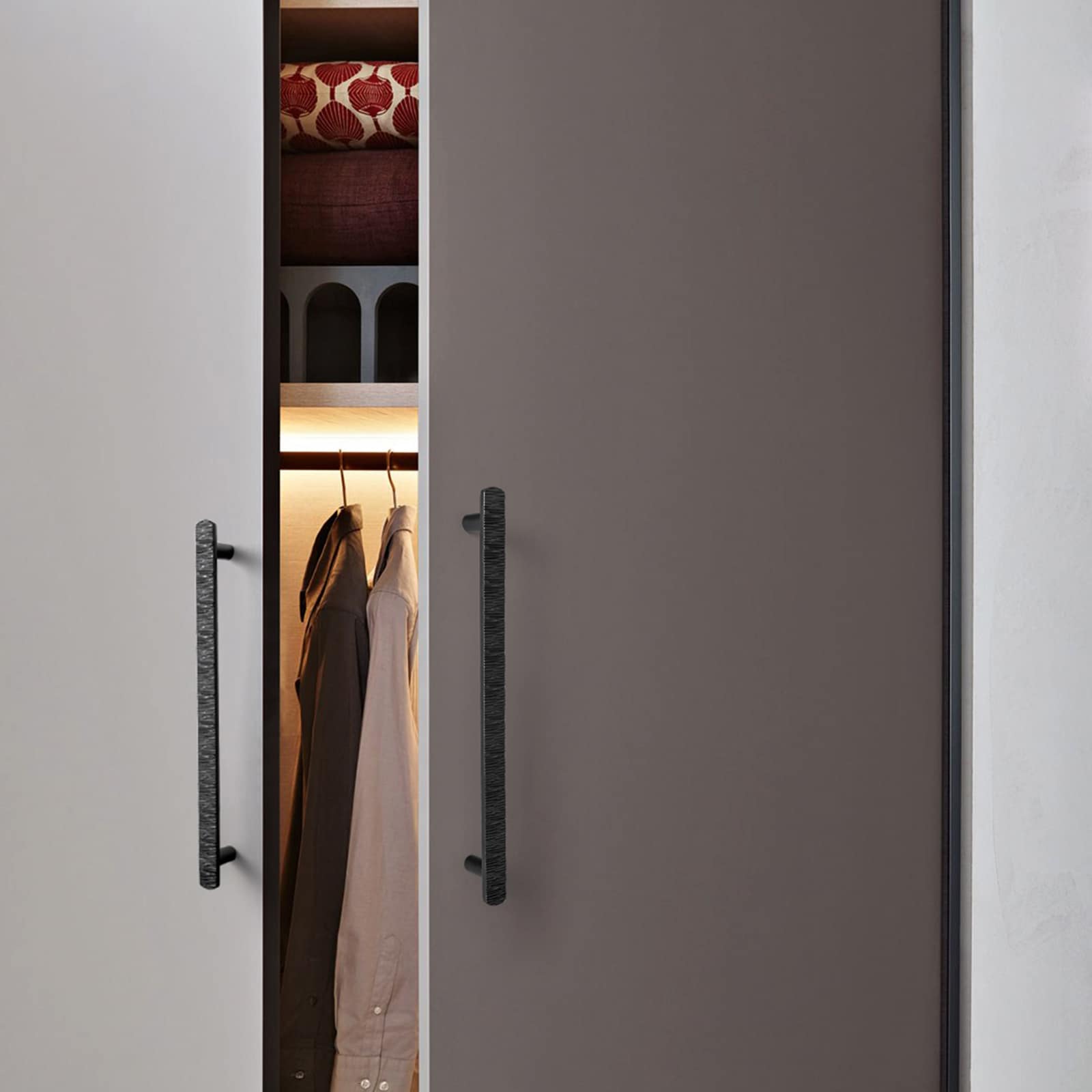 Miaokesen 9617B-128 Cabinet-Pulls - View #3