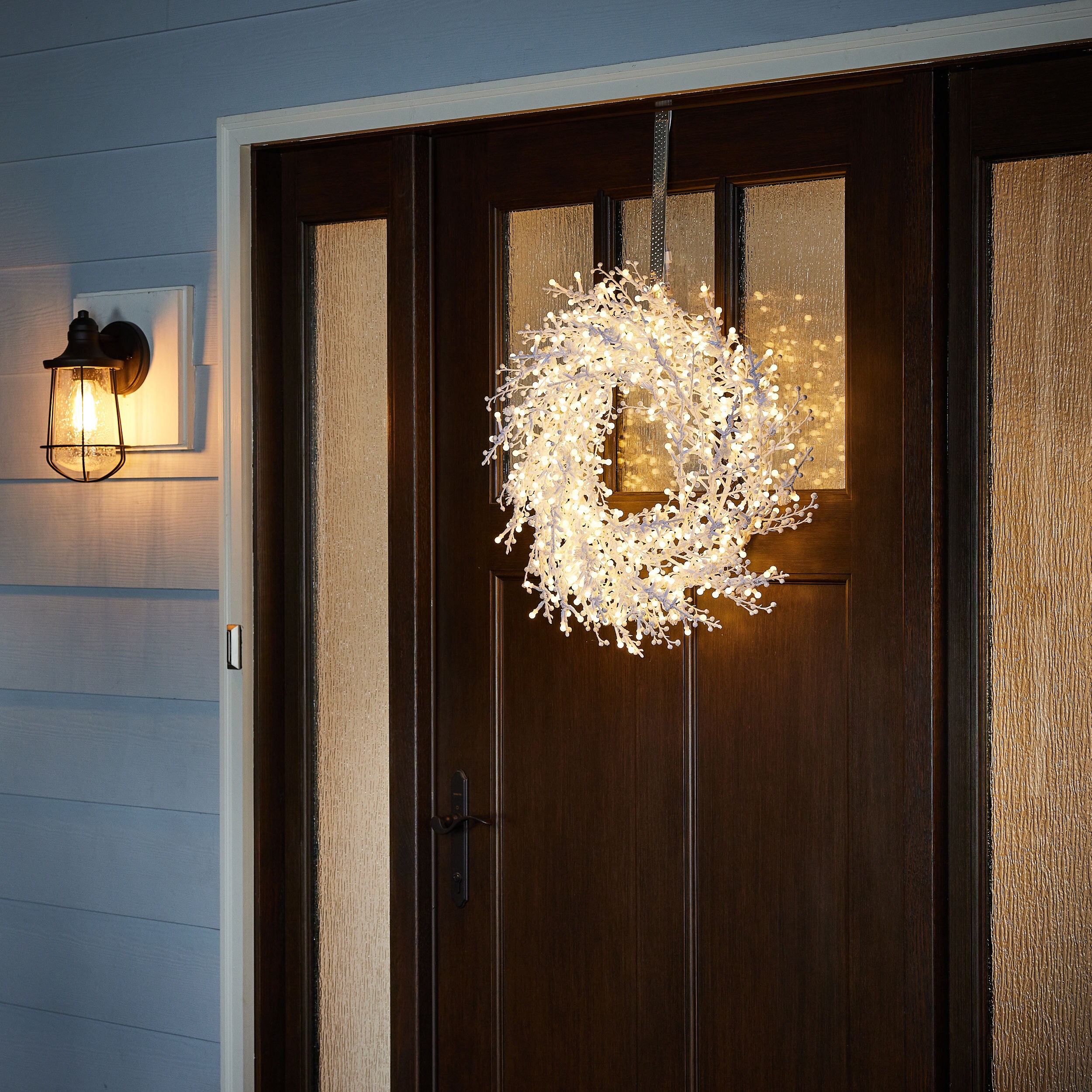 GE 28-in Hanging Wreath Hanging Decoration with Color Changing LED