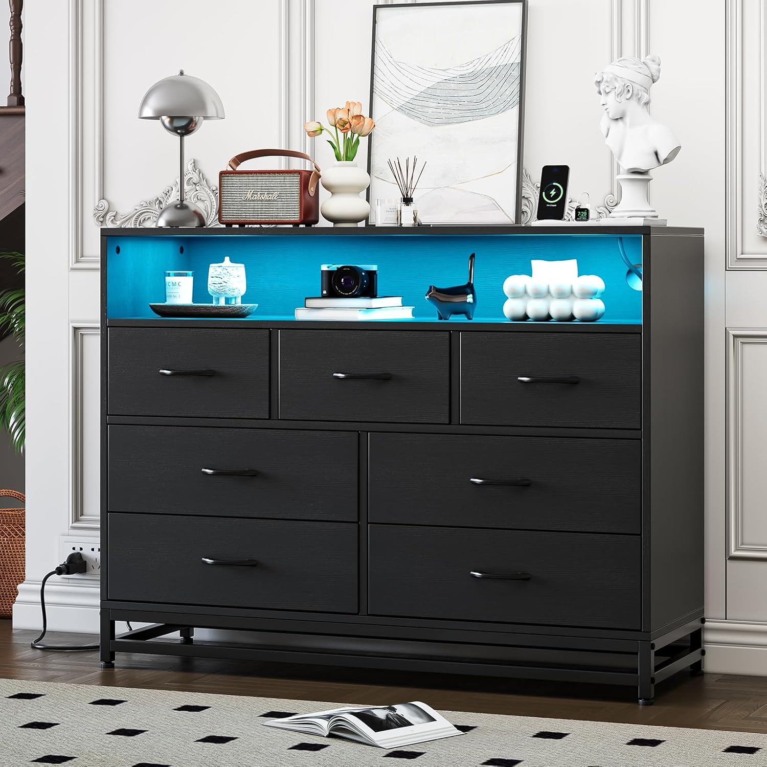 Qeetex LHF-DG-839OPBG5006 Black Dresser with 7 Drawers for Bedroom - Wooden Long Dresser with Led Lights and Charging Station - Modern Wide Chest of Drawers with Large Capacity Storage for Living Room/Hallway - Black