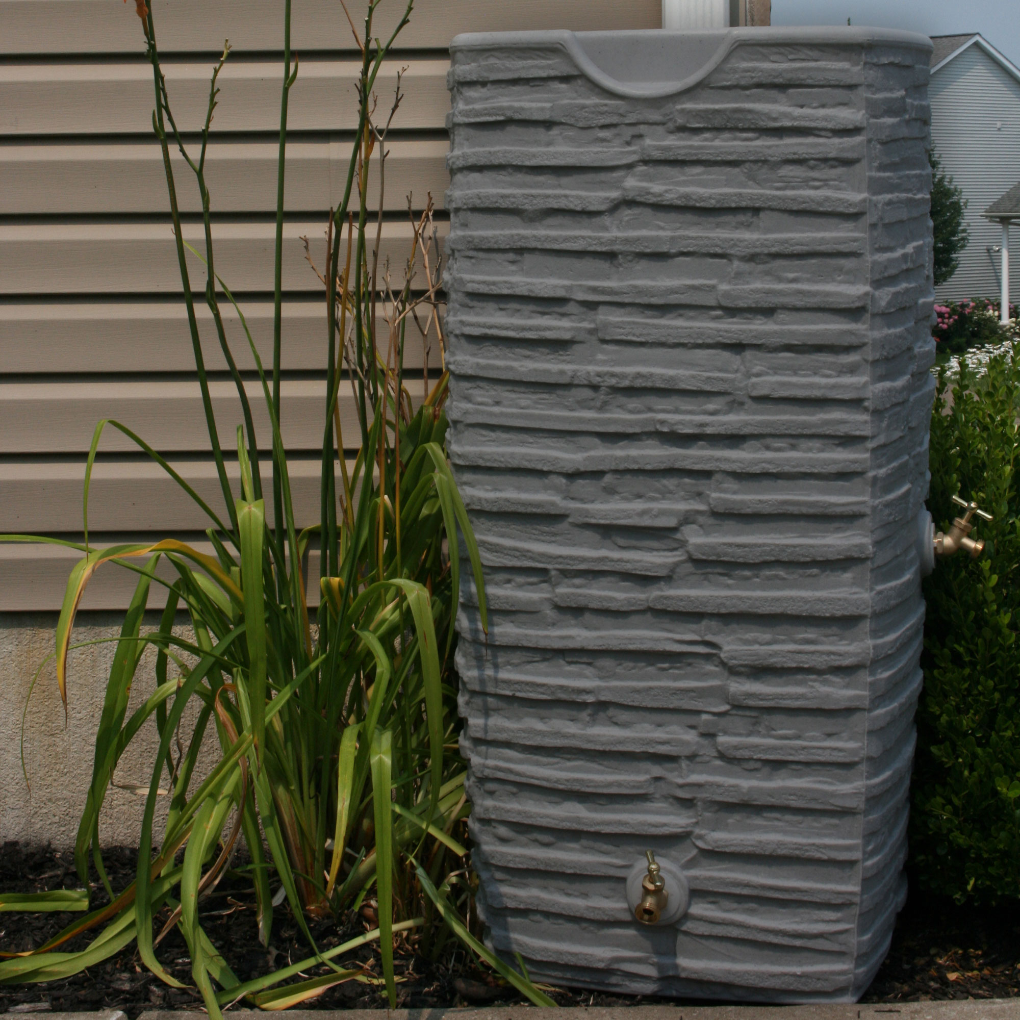 Good Ideas 393835 Rain-Barrels - View #3