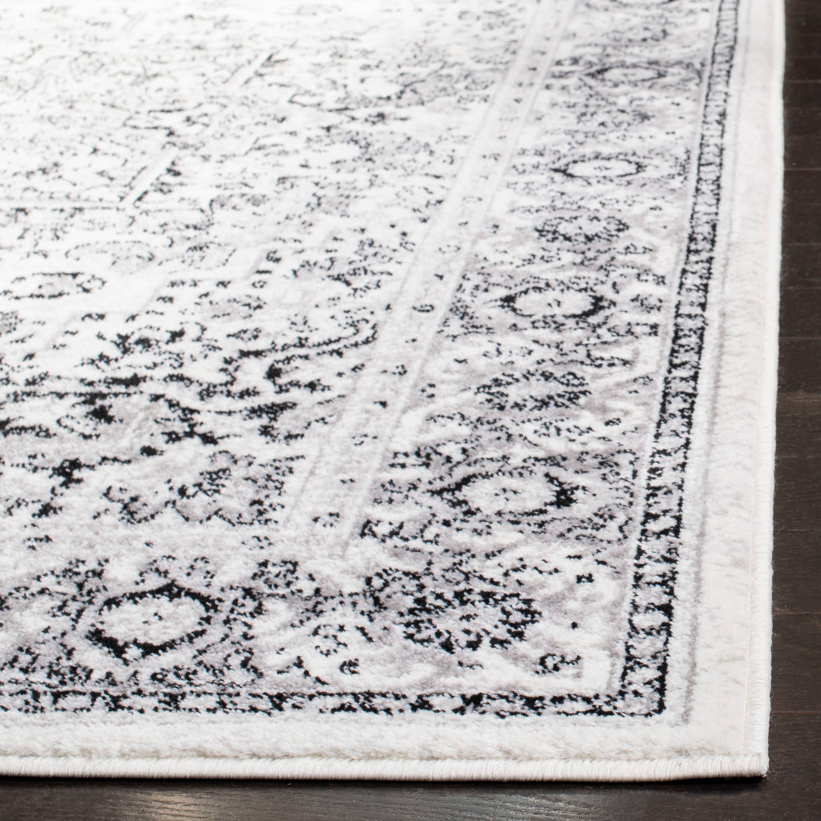 Safavieh SKY126K-5 rugs - View #4