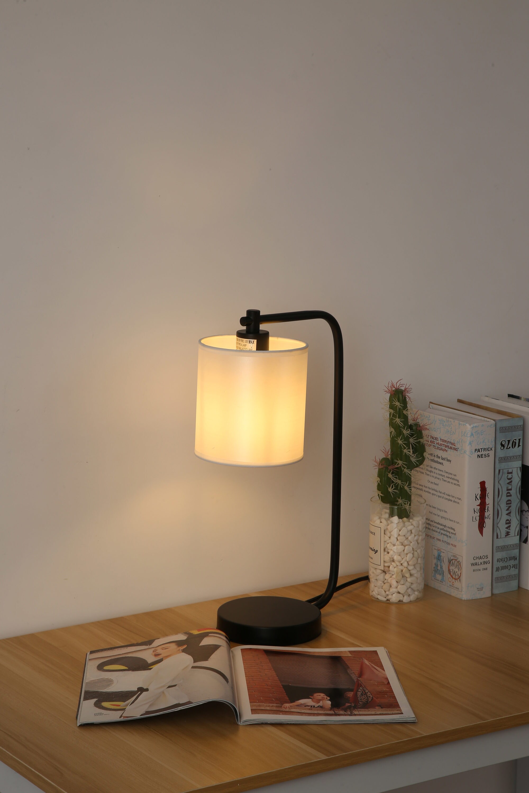Cedar Hill 420108 Table-Lamps - View #4