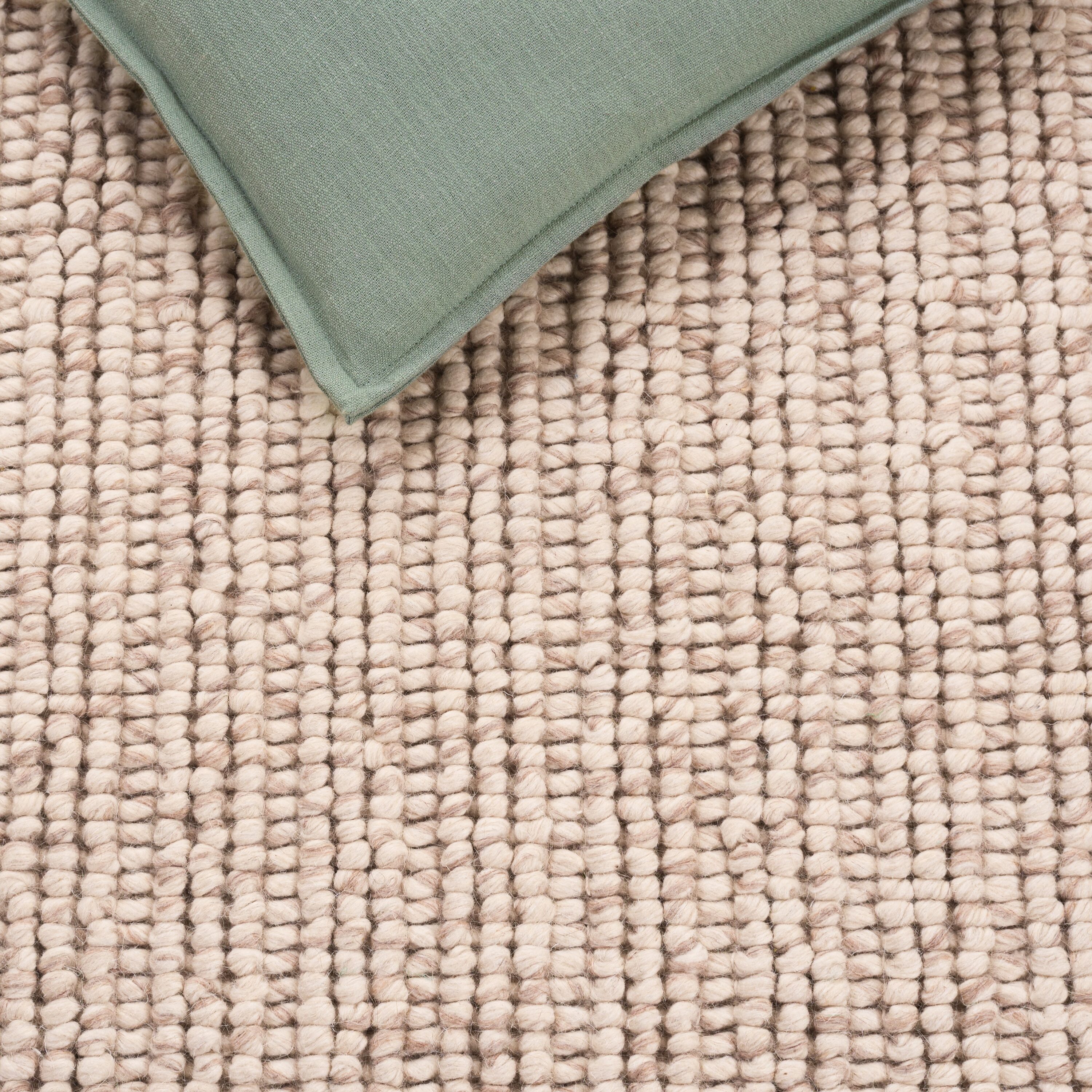 Safavieh NFC112B-4 rugs - View #3