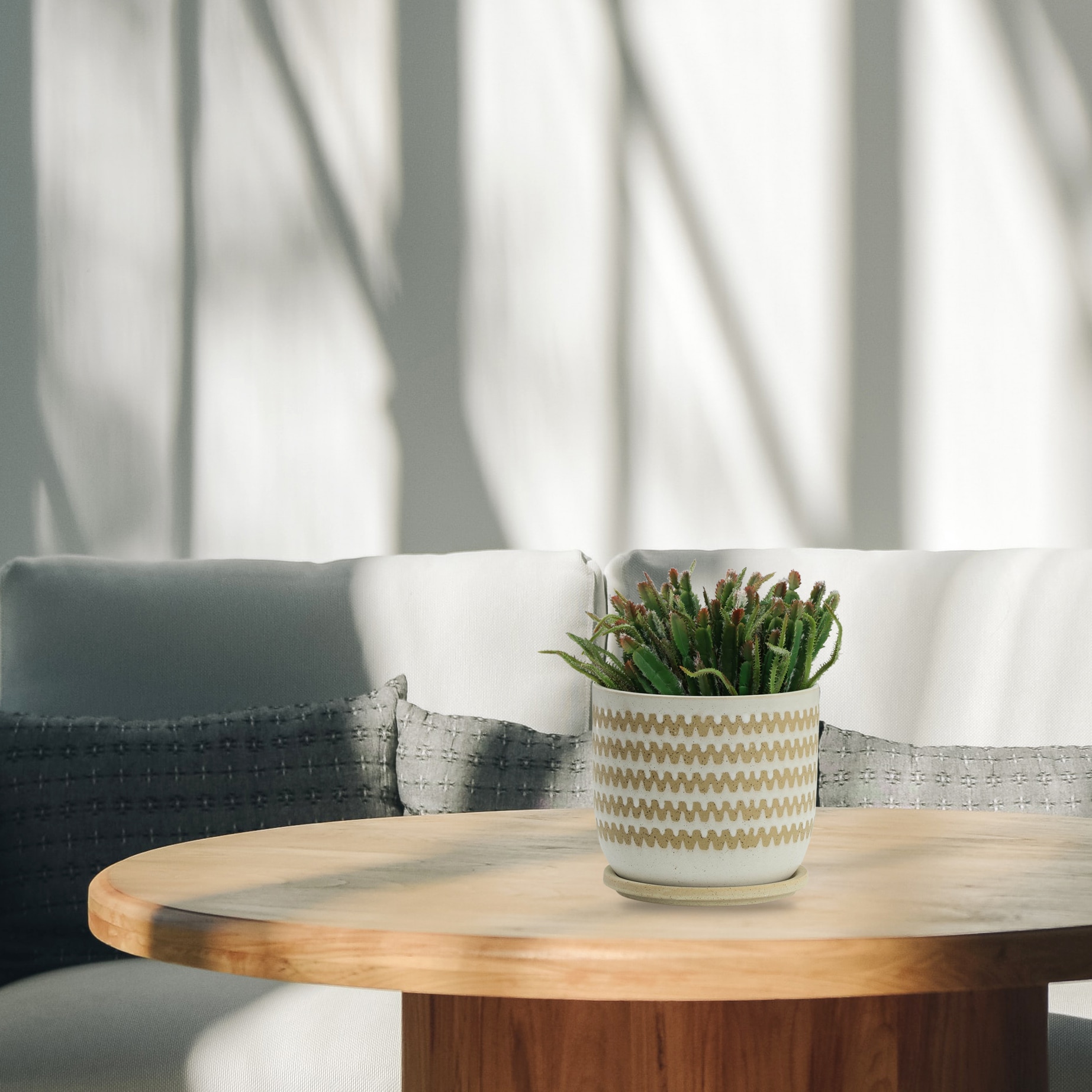 Sagebrook Home 16108-03 Round 8.0-Inches W Small White Ceramic Indoor/Outdoor Planter with Drainage Holes Attached Saucer