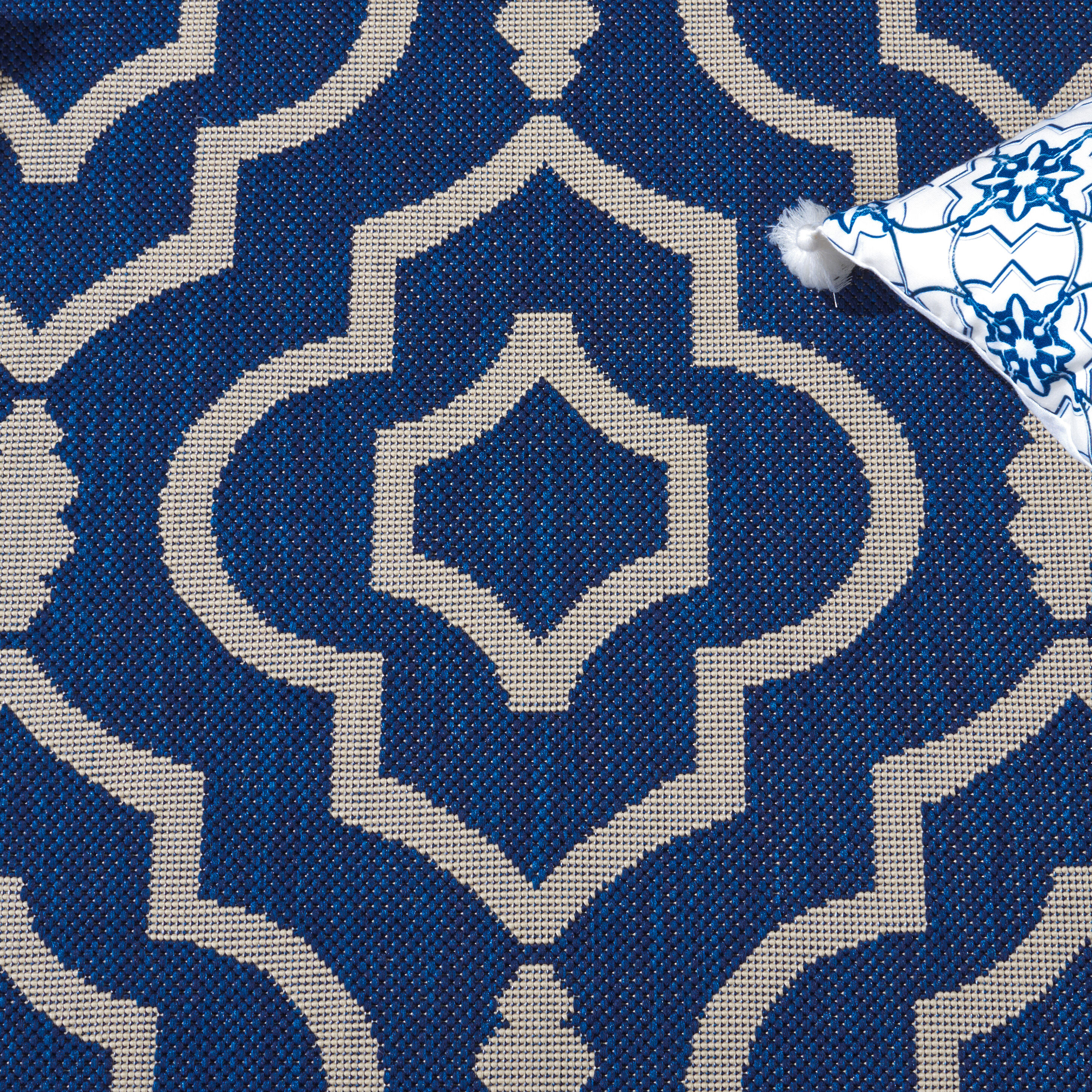 Safavieh CY6926-268-4 rugs - View #4