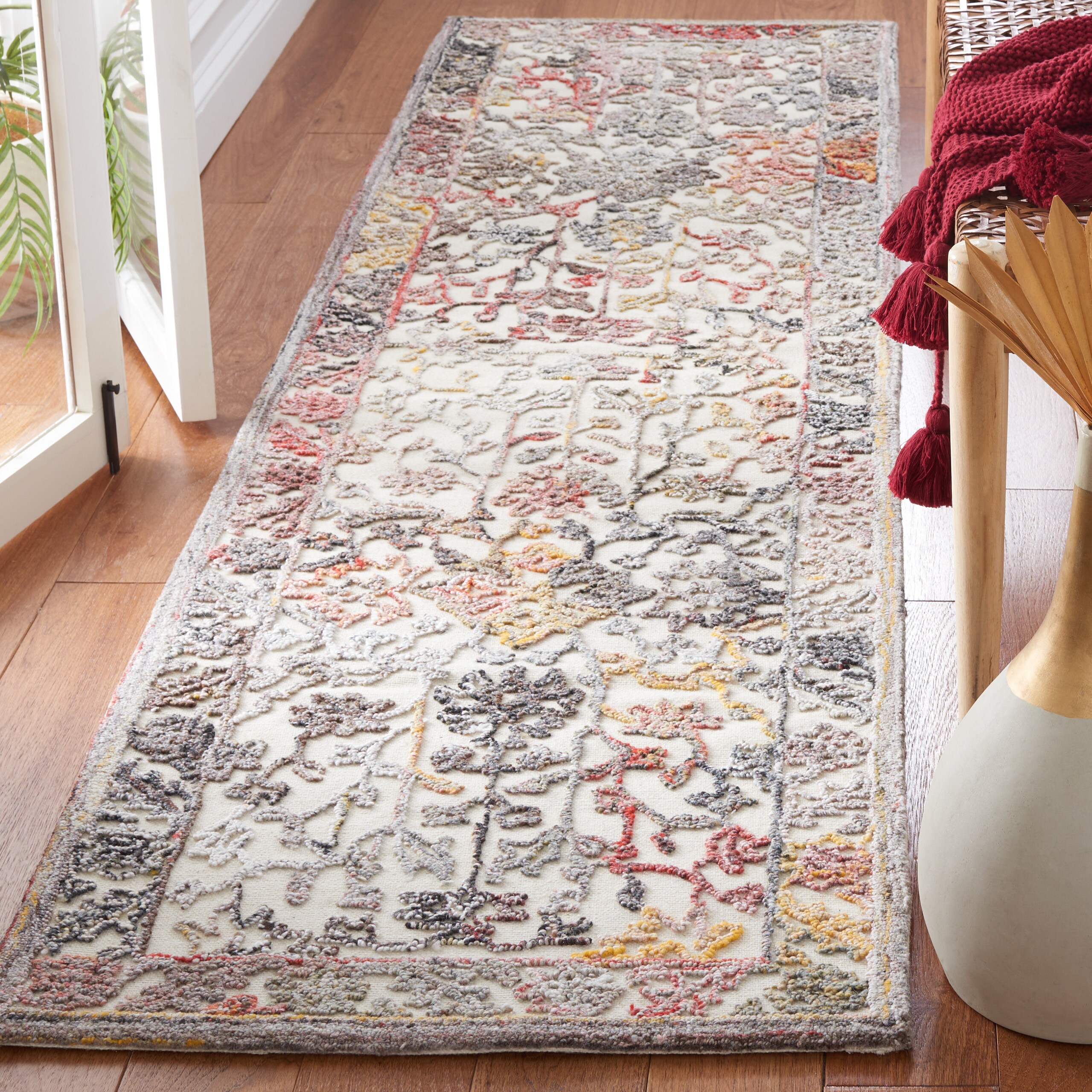  Trace 303 Red/Ivory Traditional 2ft-3in x 9ft Runner Rug