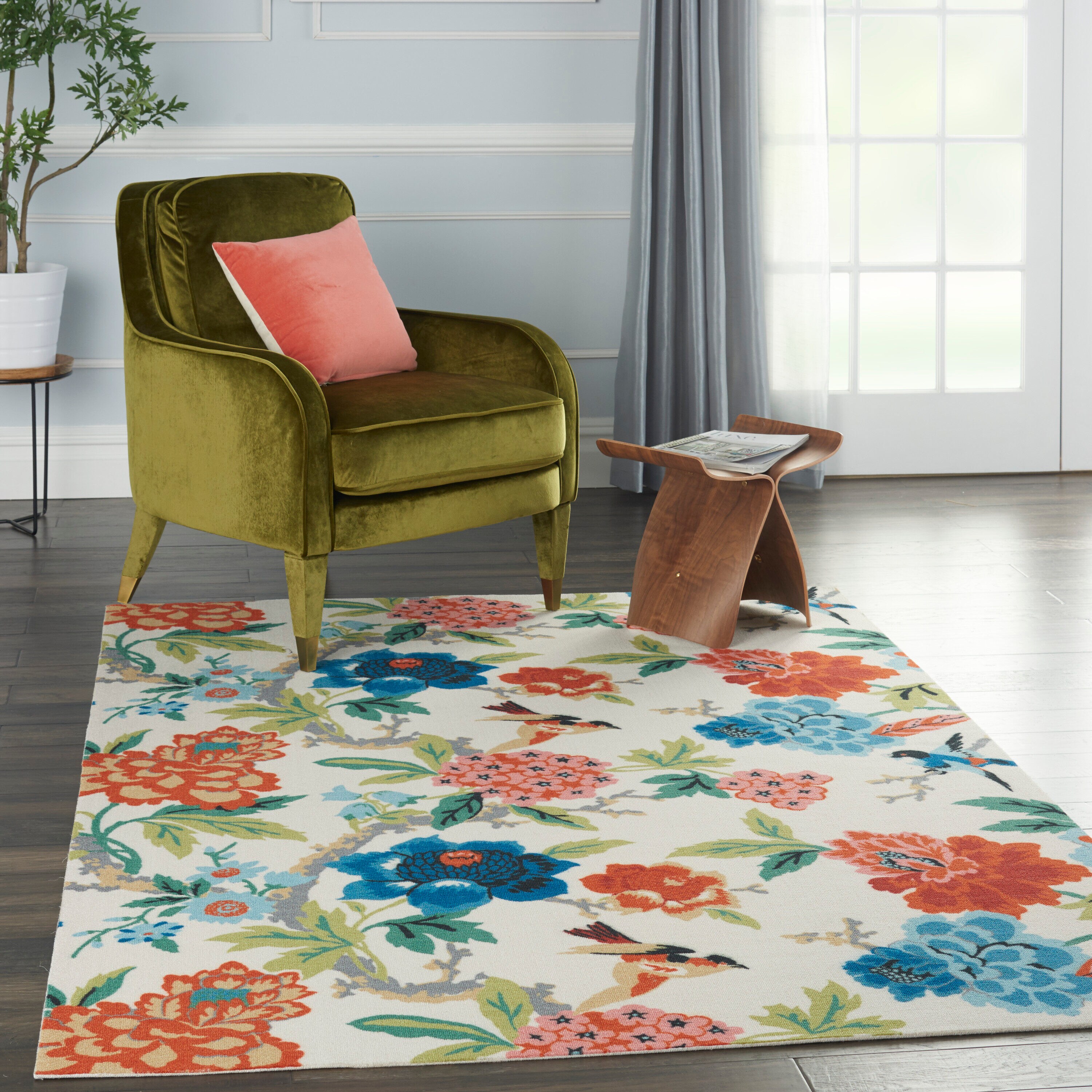 Ivory Multicolor Floral 4' x 6' Synthetic Indoor/Outdoor Rug