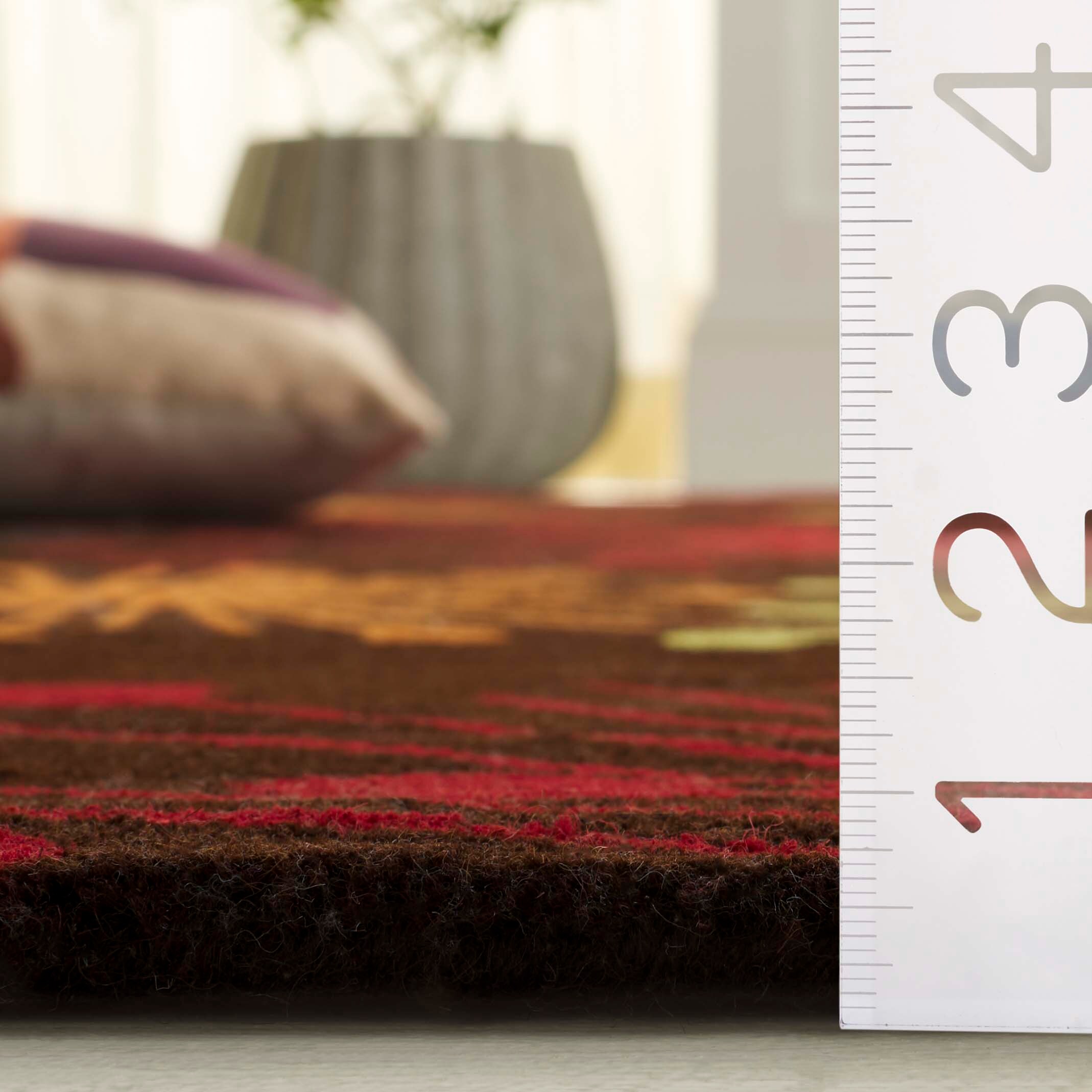 Safavieh SOH747B-28 rugs - View #4