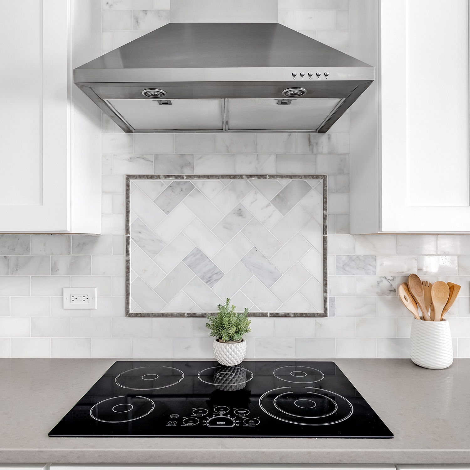 allen + roth TILE913024011L Wall-Trim-Accent-Tile - View #4