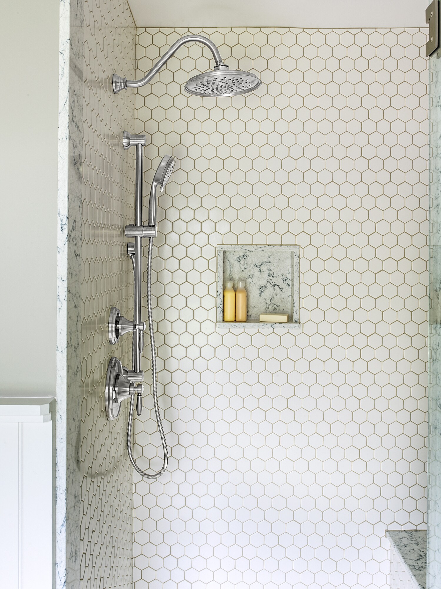 Chrome Adjustable Handheld Showerhead with Slide Bar and Hose
