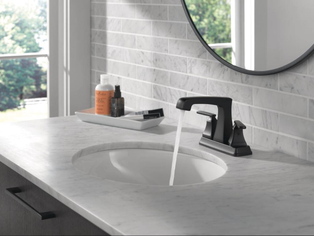 Elegant Modern 7'' Bronze Stainless Steel Single Hole Faucet