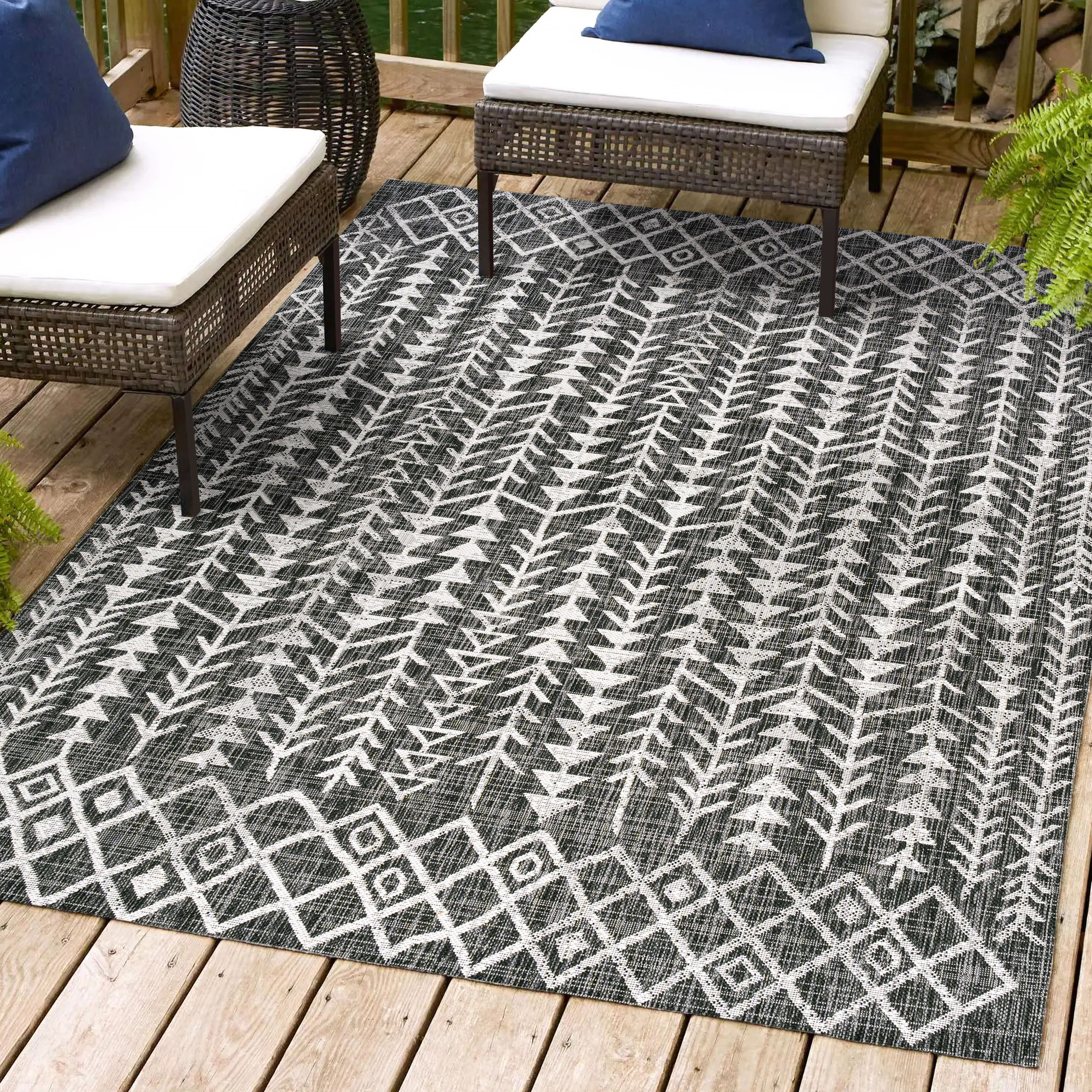 JONATHAN  Y SMB132E-3 Santa Monica Tokay 3 x 5 (ft) Loomed Polypropylene Black/Ivory Rectangular Indoor/Outdoor Trellis Bohemian/Eclectic Area rug