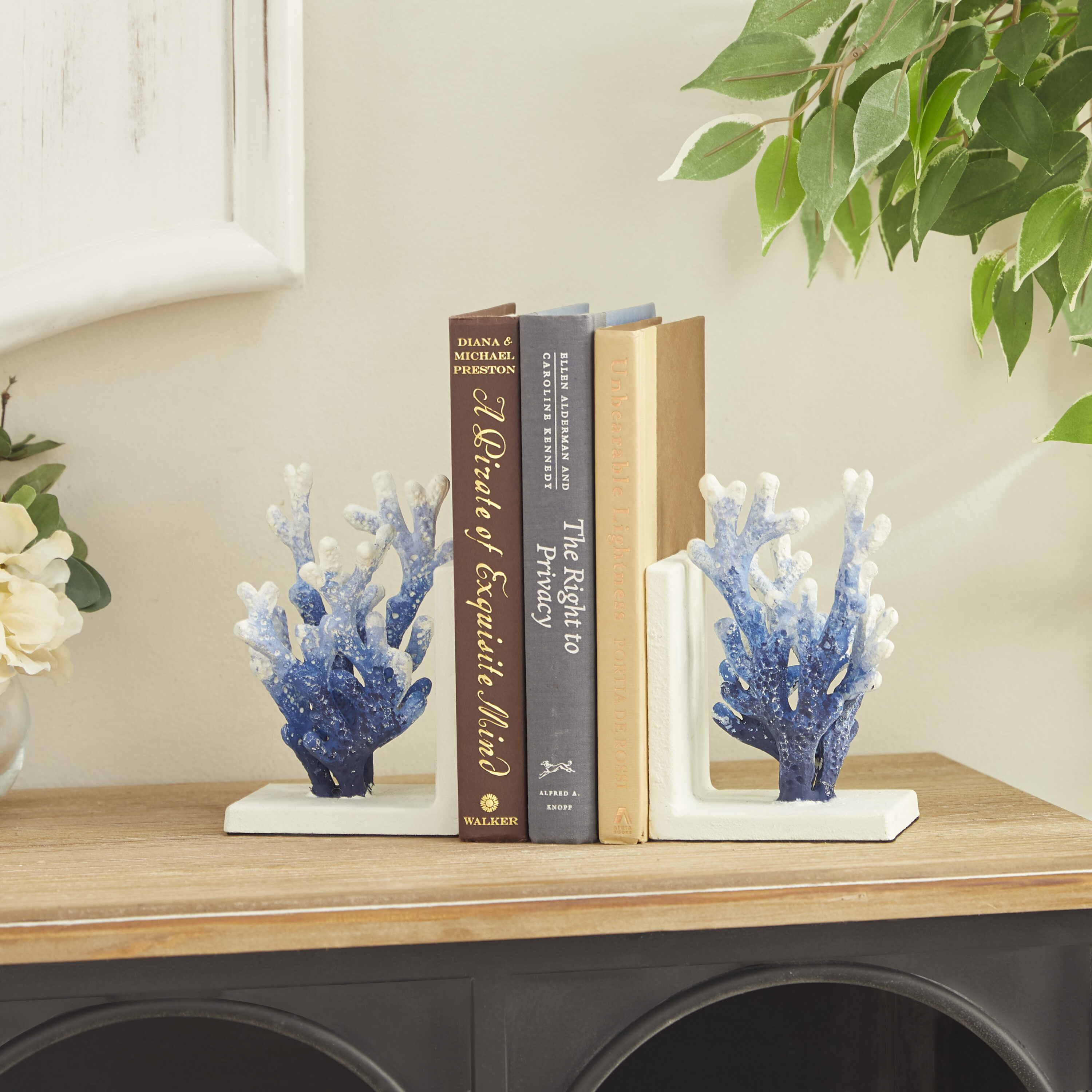 Grayson Lane 20784 2 -Pack Blue Metal Farmhouse Decorative bookends