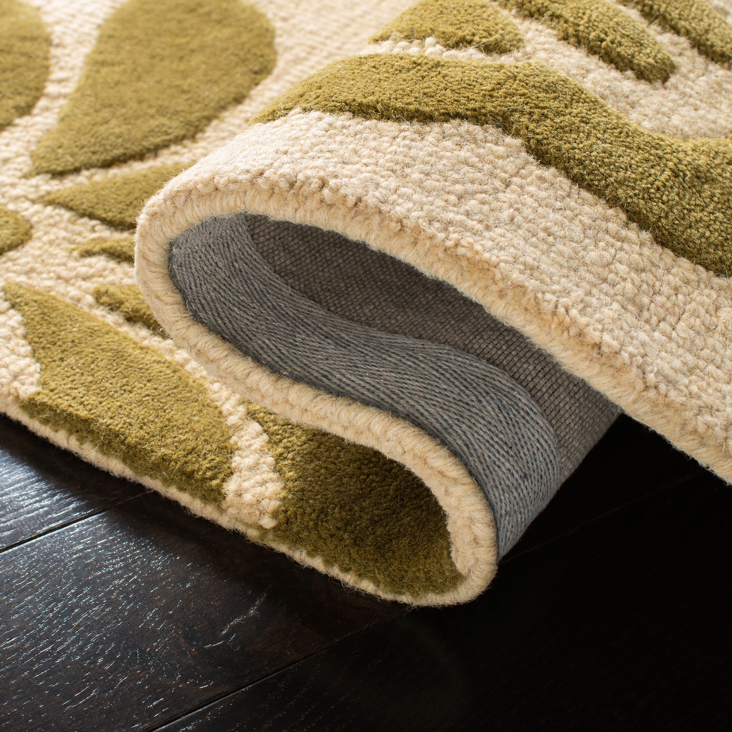 Safavieh SOH837A-4 rugs - View #3