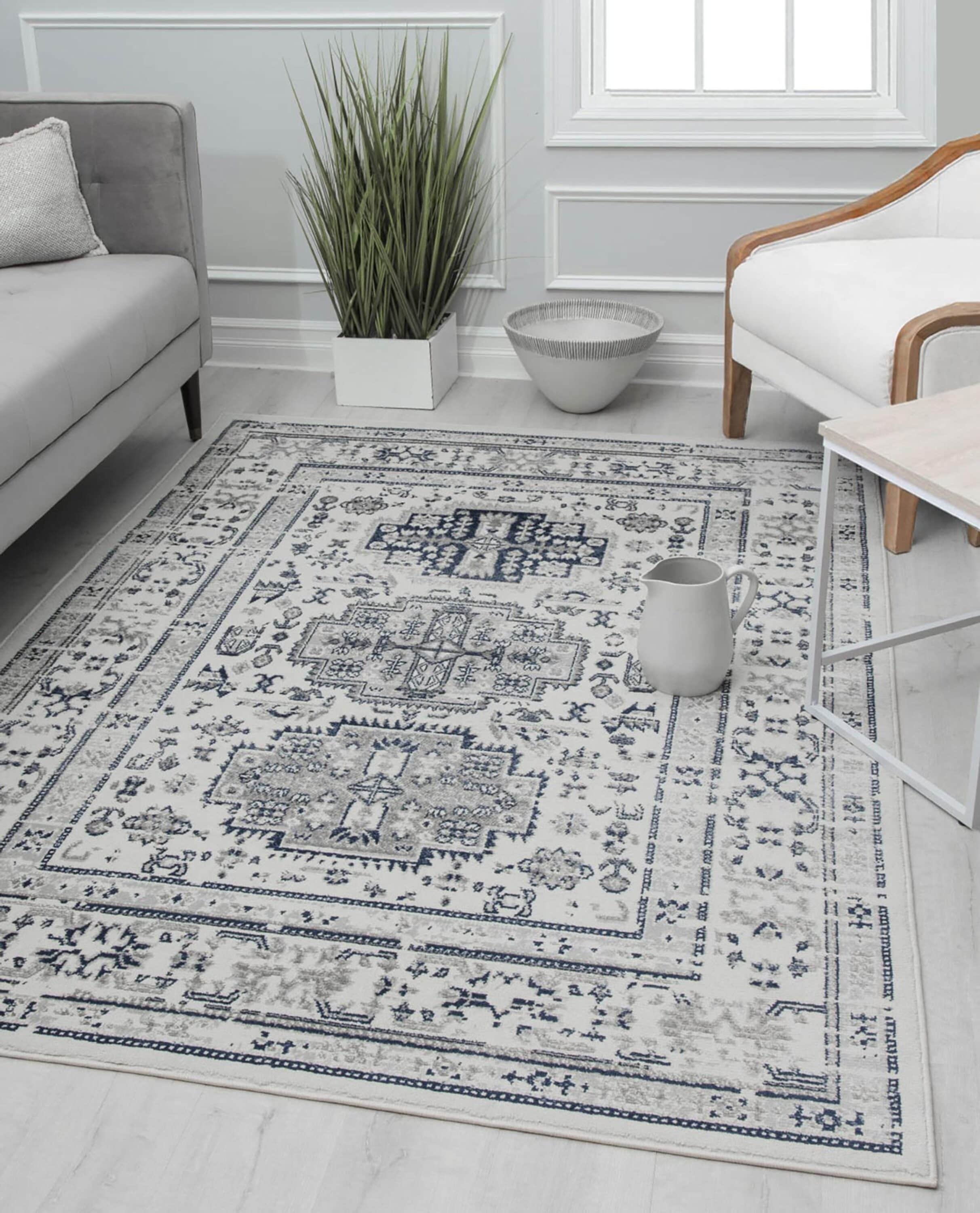 Glacial Sundara Blue and White Floral Synthetic 5' x 7' Area Rug
