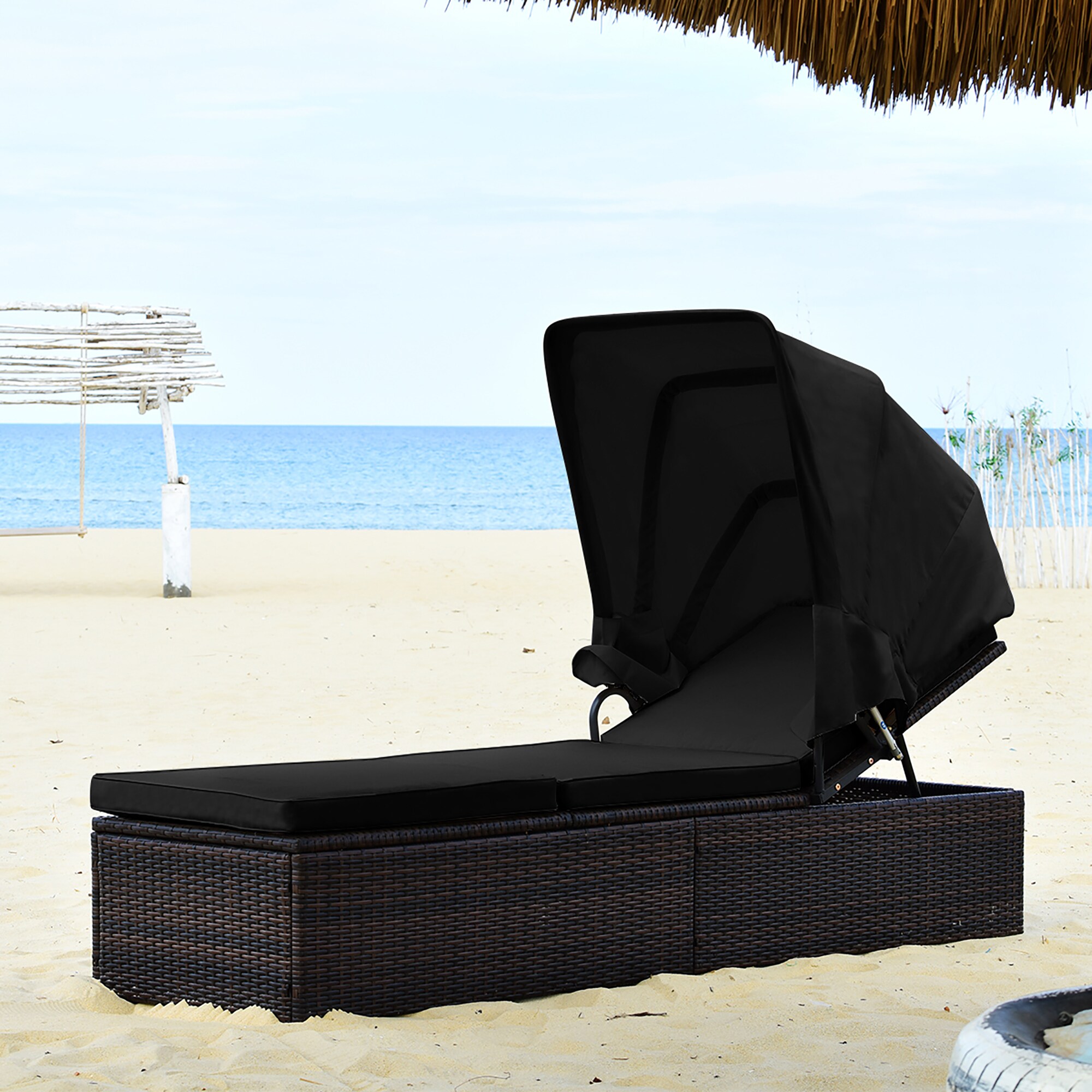 Black rattan sun online lounger