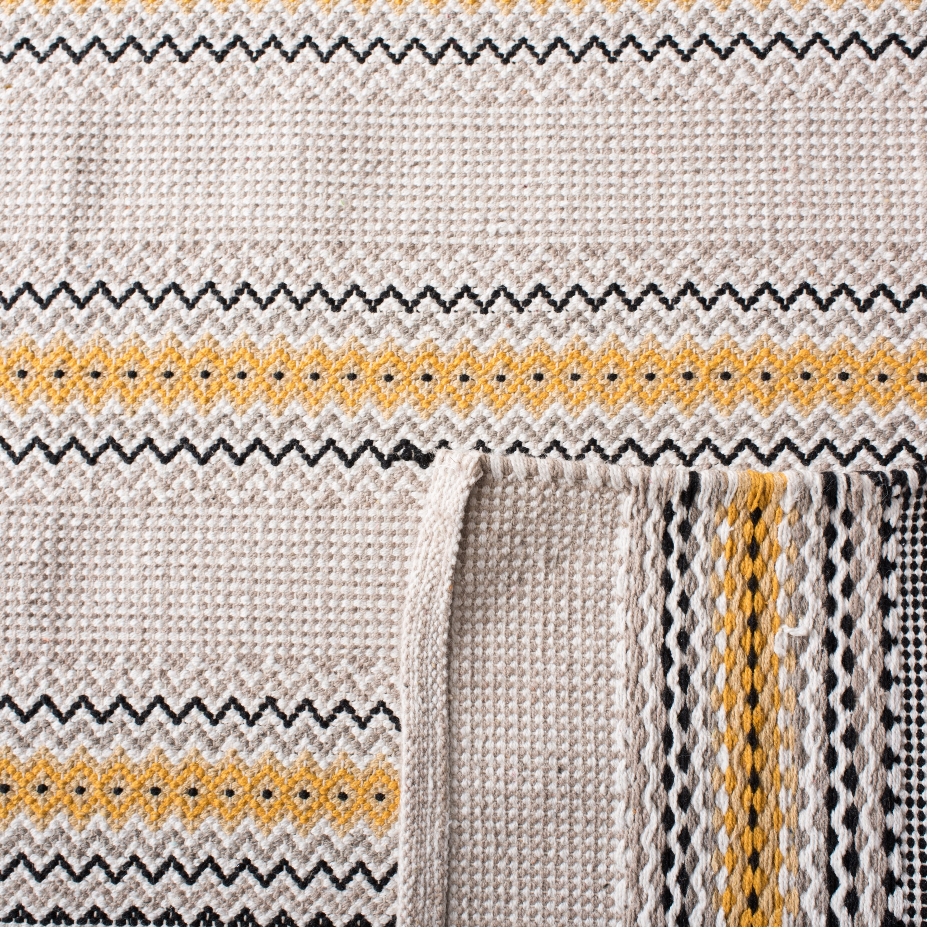 Safavieh MTK536D-3 rugs - View #6