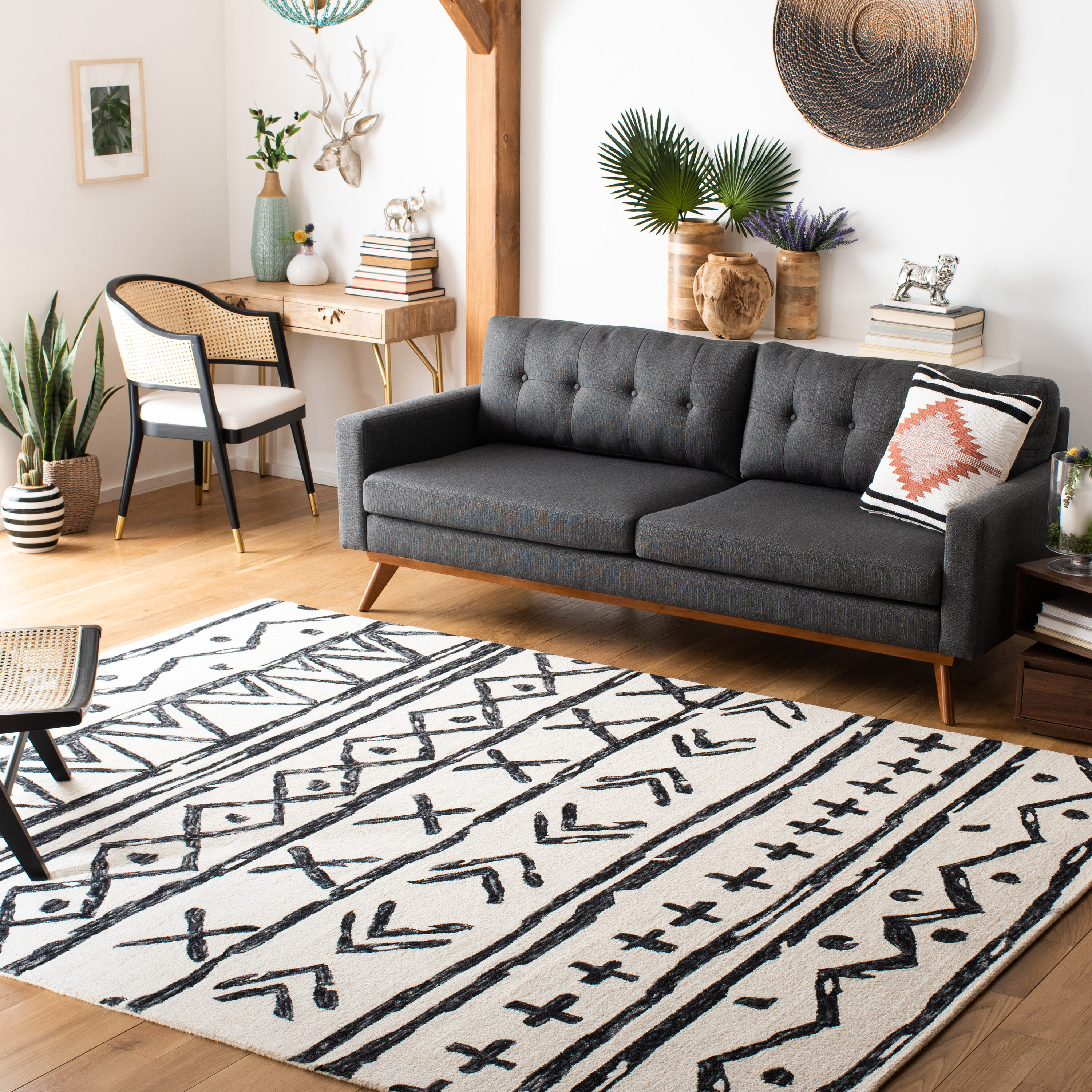  Metro 402 Black/Ivory Bohemian 8Ft x 10Ft Large Rectangle Rug