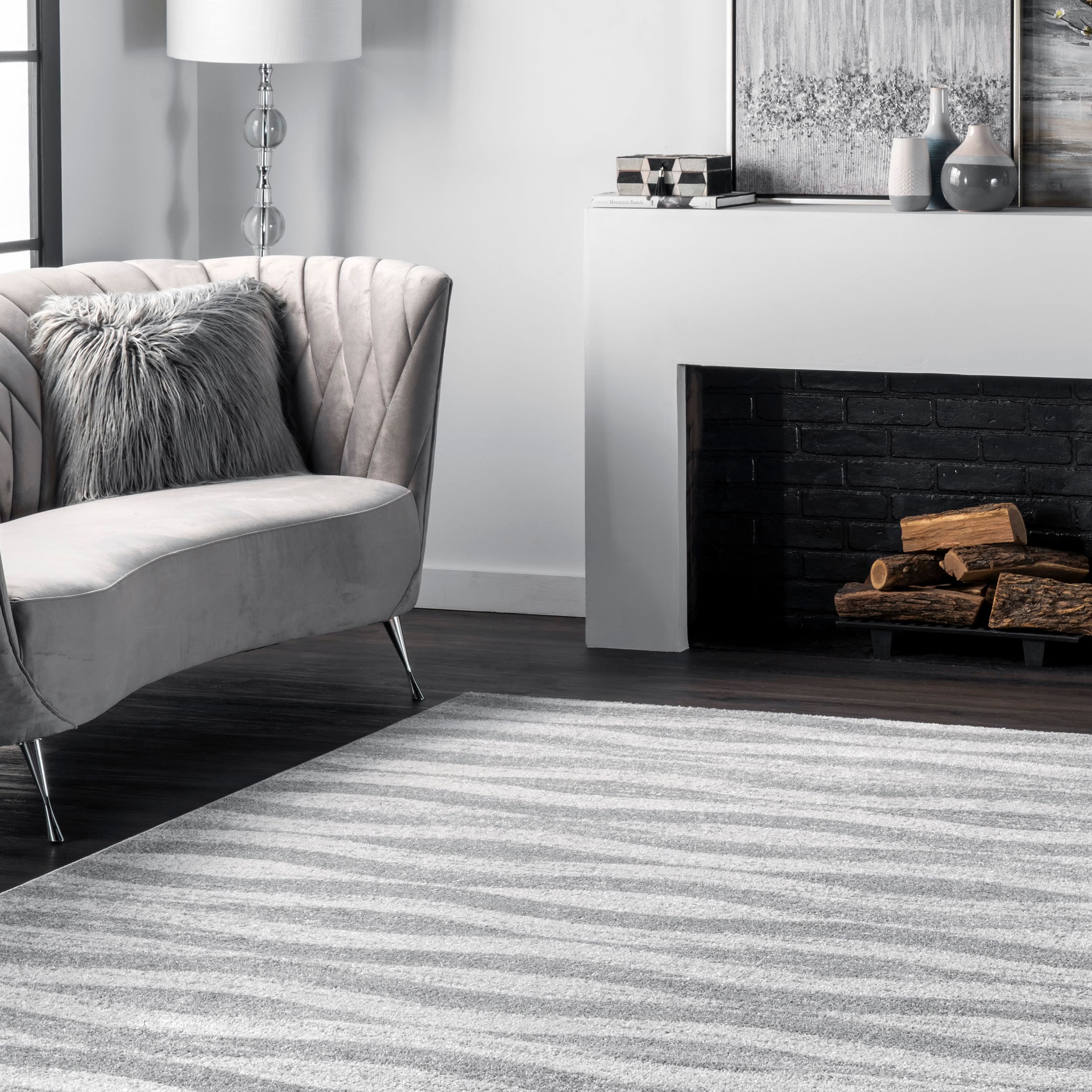 Reversible Gray Stripe Synthetic Area Rug 4' x 6'