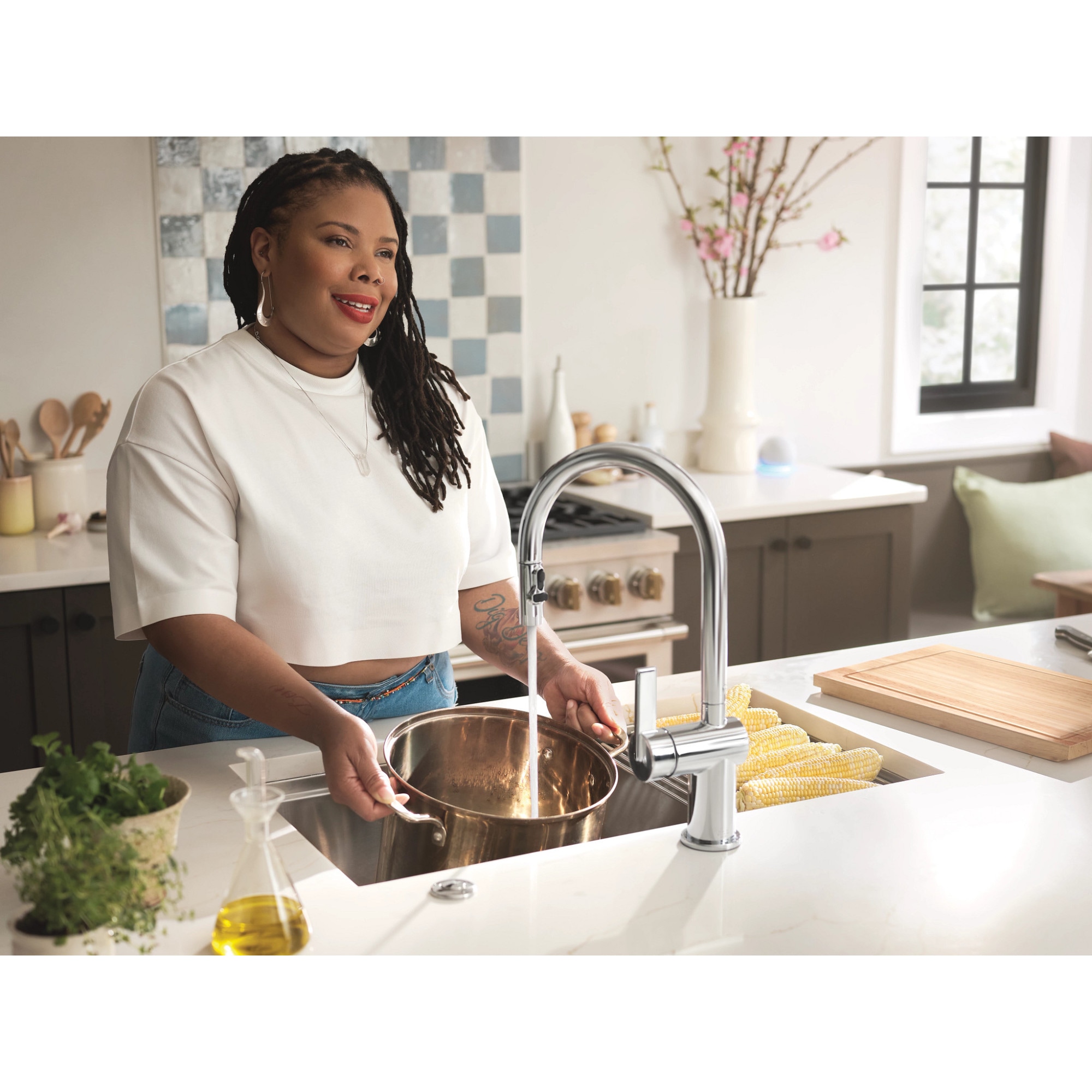 Moen 7622EVC Kitchen-Faucets - View #3