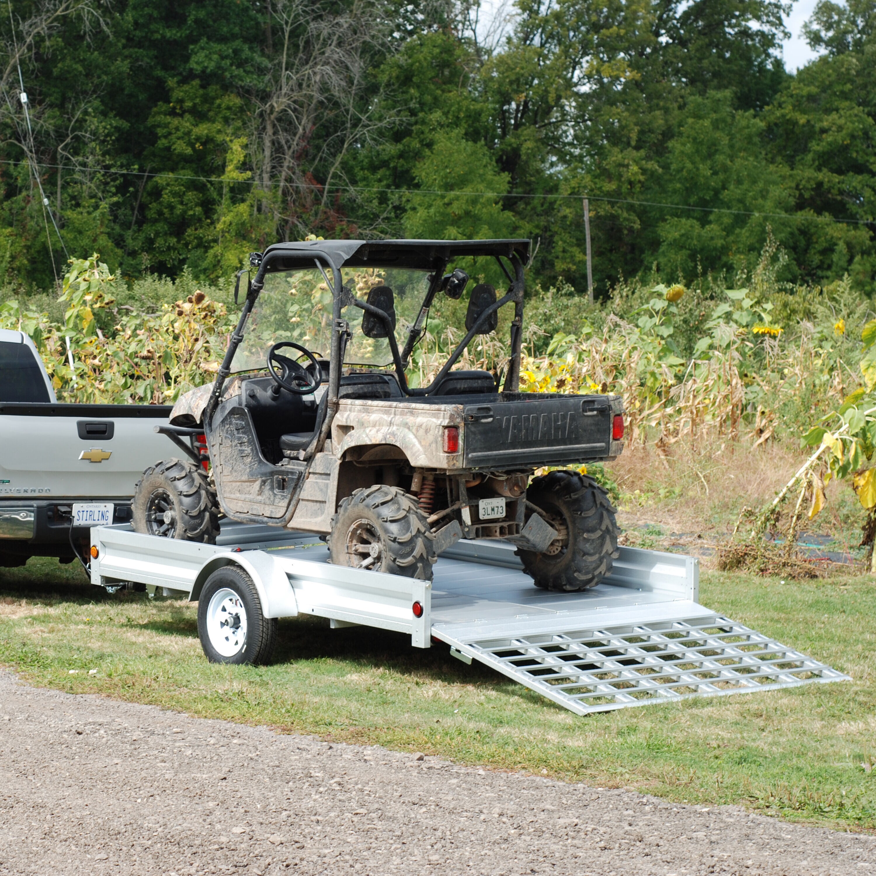 Stirling 6-ft x 10-ft Steel Utility Trailer with Ramp Gate (2298-lb ...