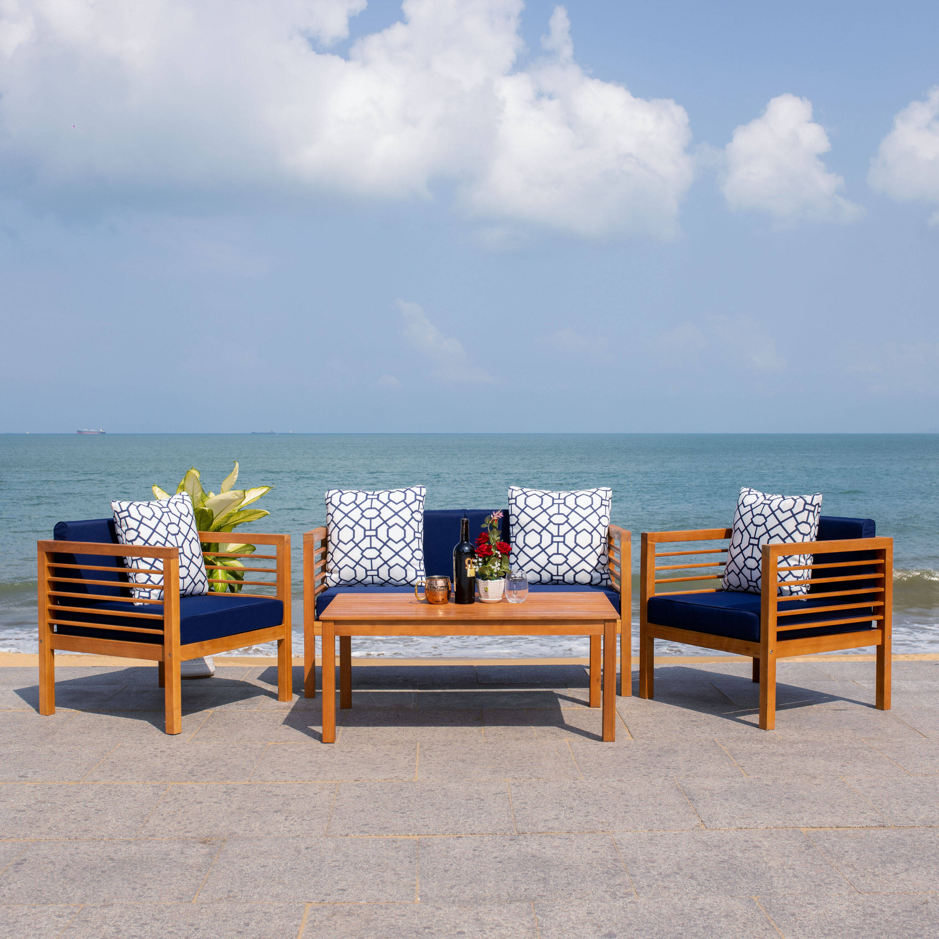 Safavieh PAT7033E Alda 4 -Piece Patio Conversation Set with Blue SAFAVIEH Cushions