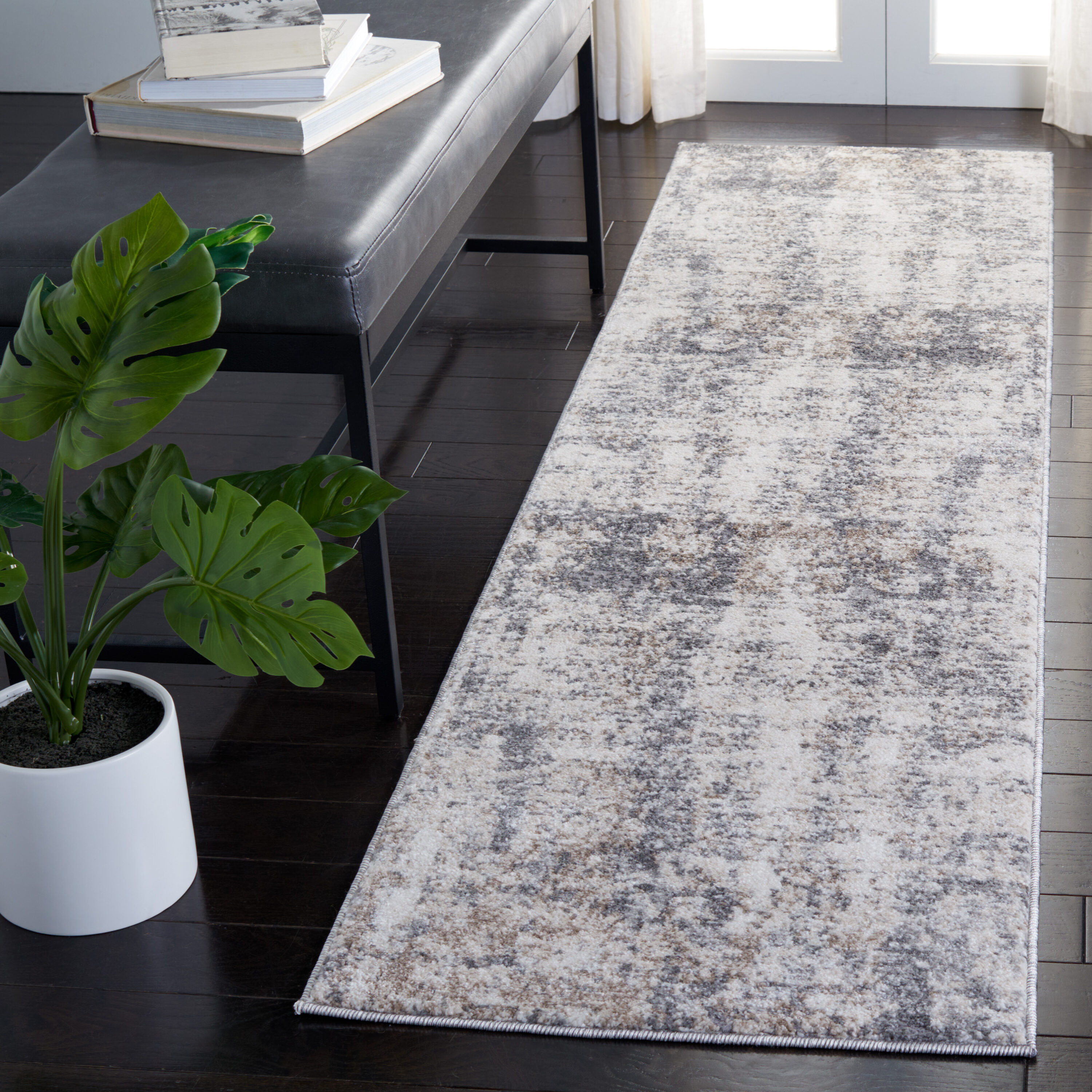 Aston 713A Ivory/Grey 2ft x 8ft Runner Rug