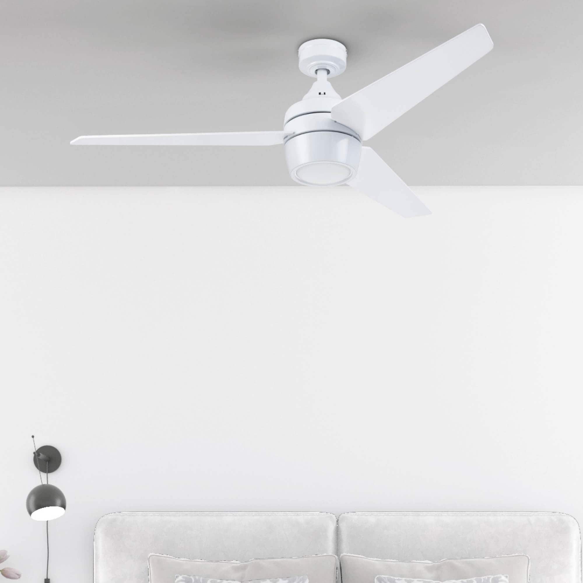 Honeywell 50605-26 Eamon 52-in White with Bright White/White Blades Ceiling Fan With Light - Remote Included ( 3 -Blade )