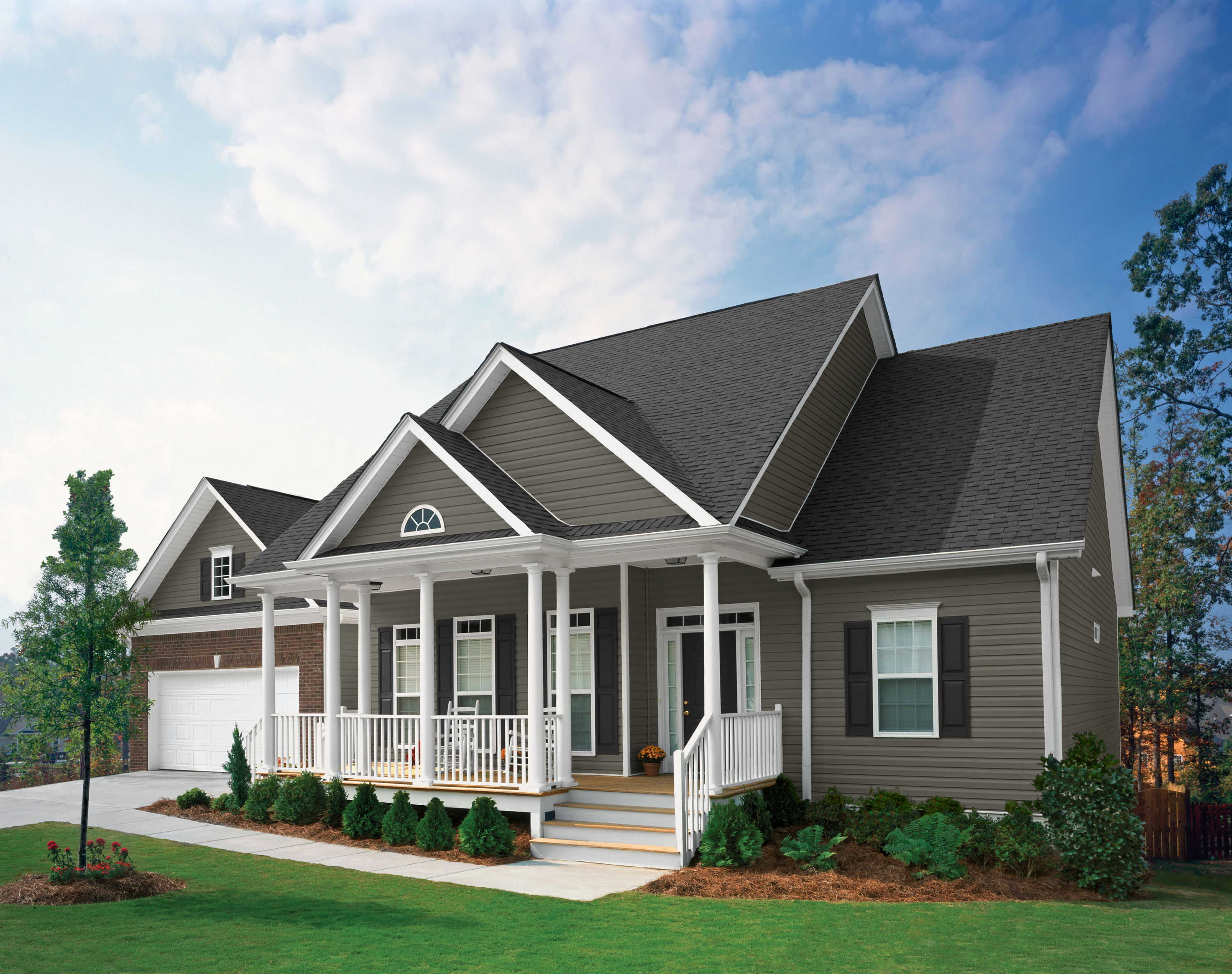 Georgia-pacific Compass Double 4.5-in Dutch Lap Shadow Vinyl Siding 