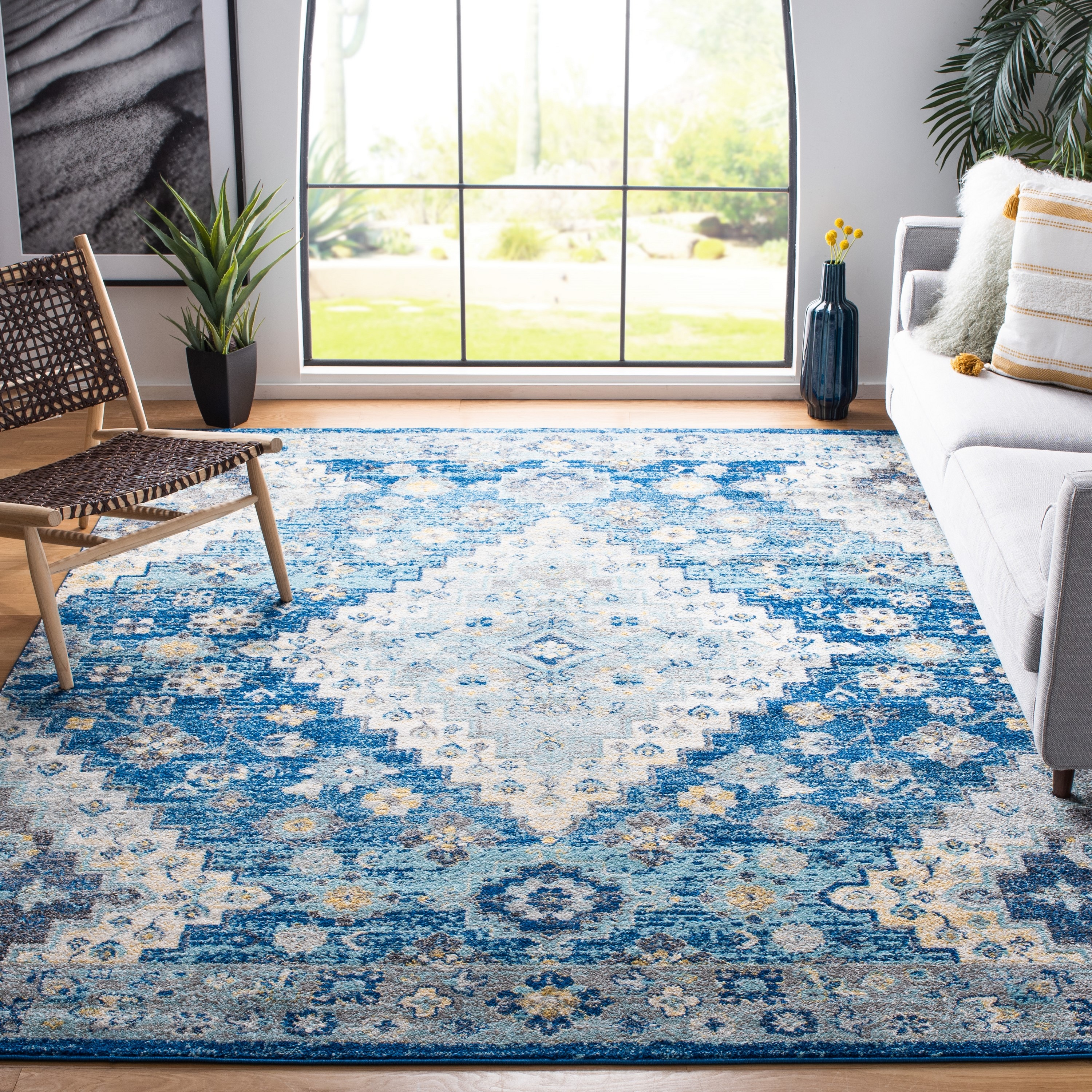 Safavieh MAD616N-8 Madison Rimou 8 x 10 (ft) Loomed Synthetic Navy/Creme Rectangular Indoor Distressed/Overdyed Vintage Area rug