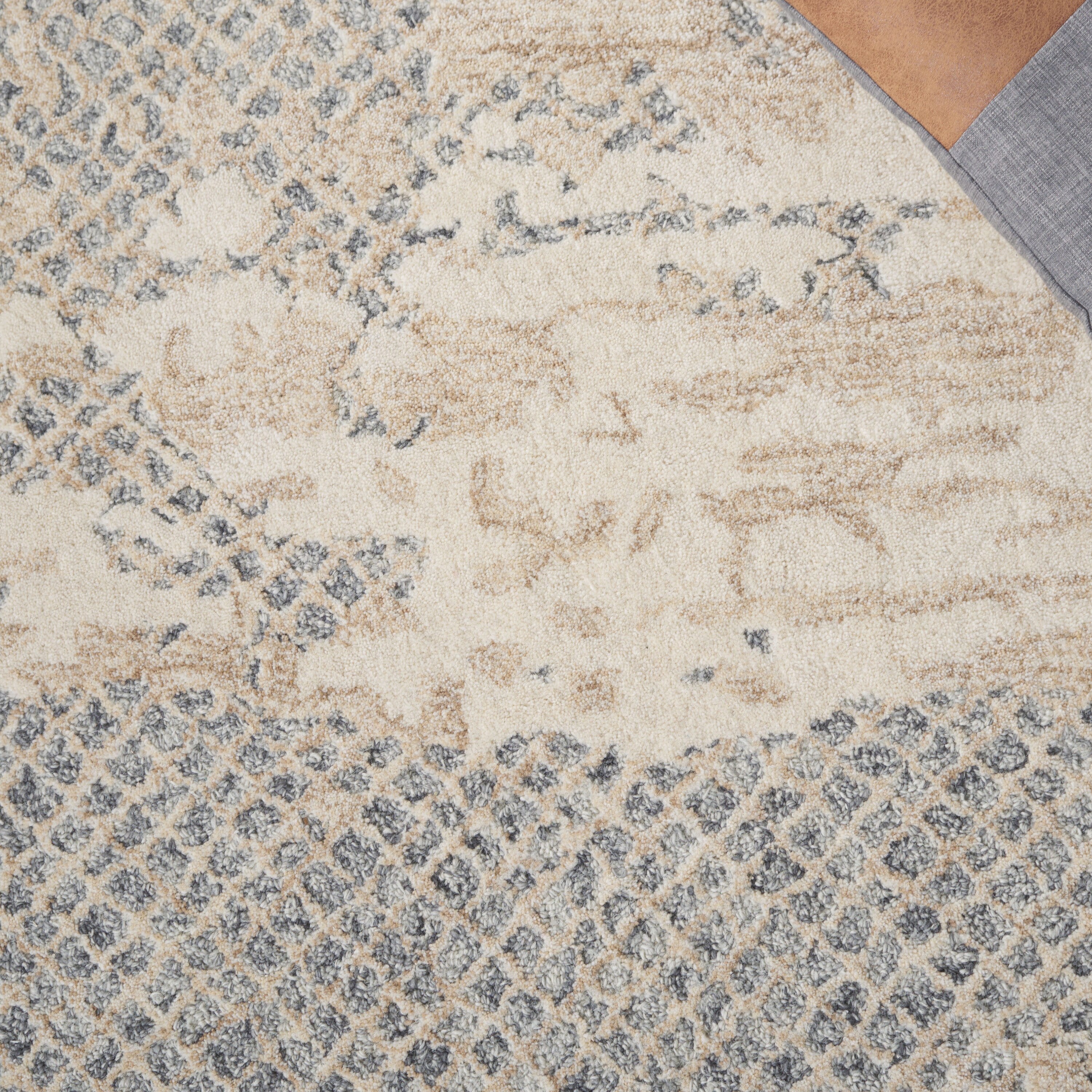 Safavieh EBN225B-5 rugs - View #4
