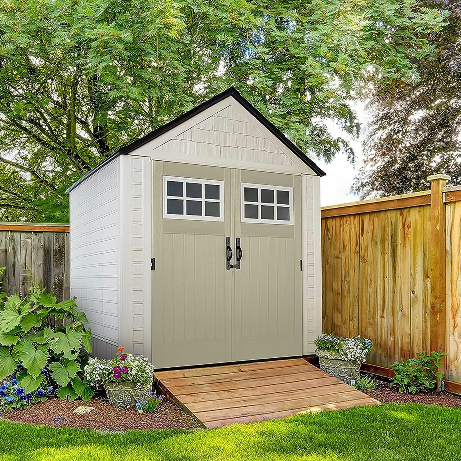 Rubbermaid 7-ft x 7-ft Gable Resin Storage Shed in the Vinyl & Resin ...