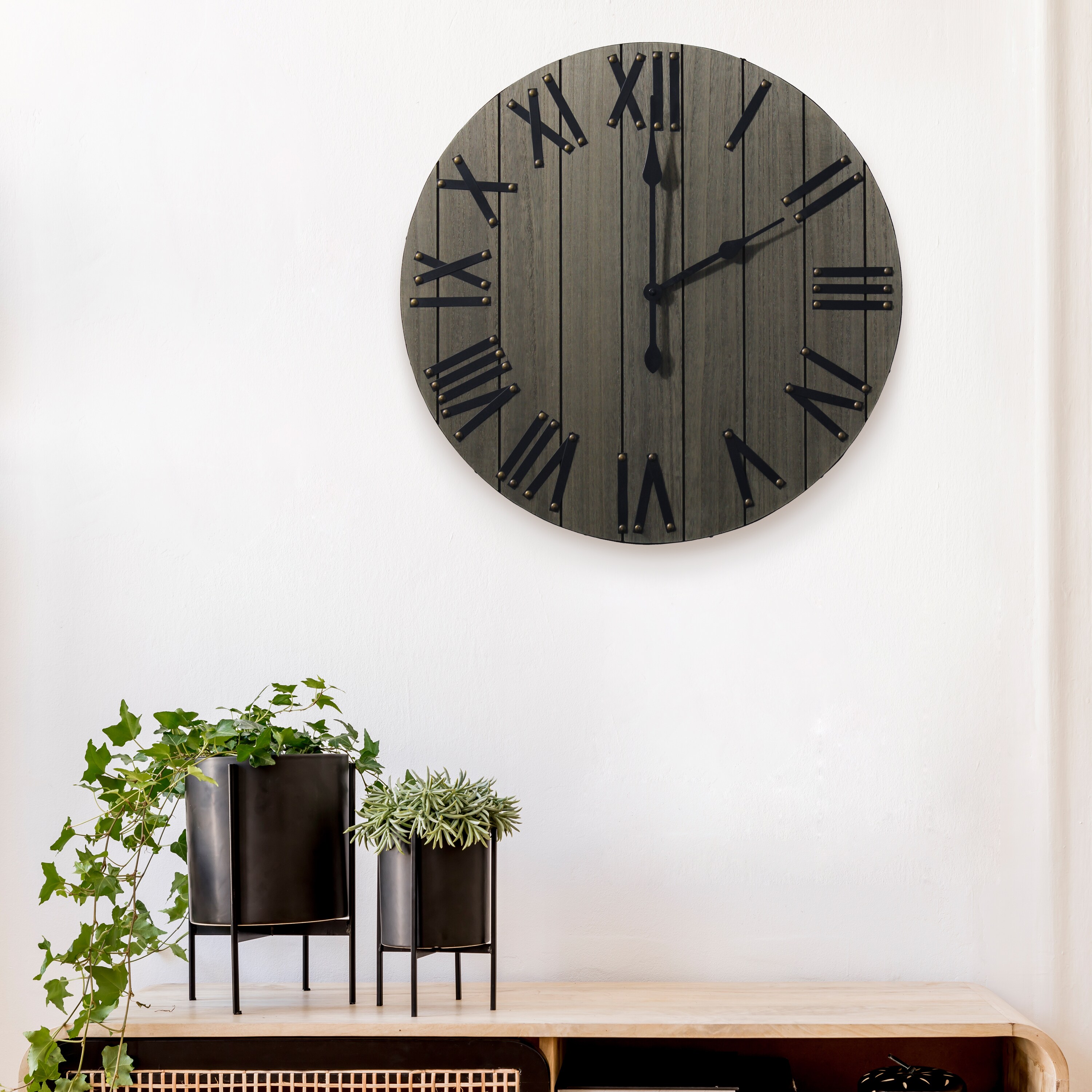 Elegant Designs HG2004-RGY Indoor-Outdoor-Clocks - View #3